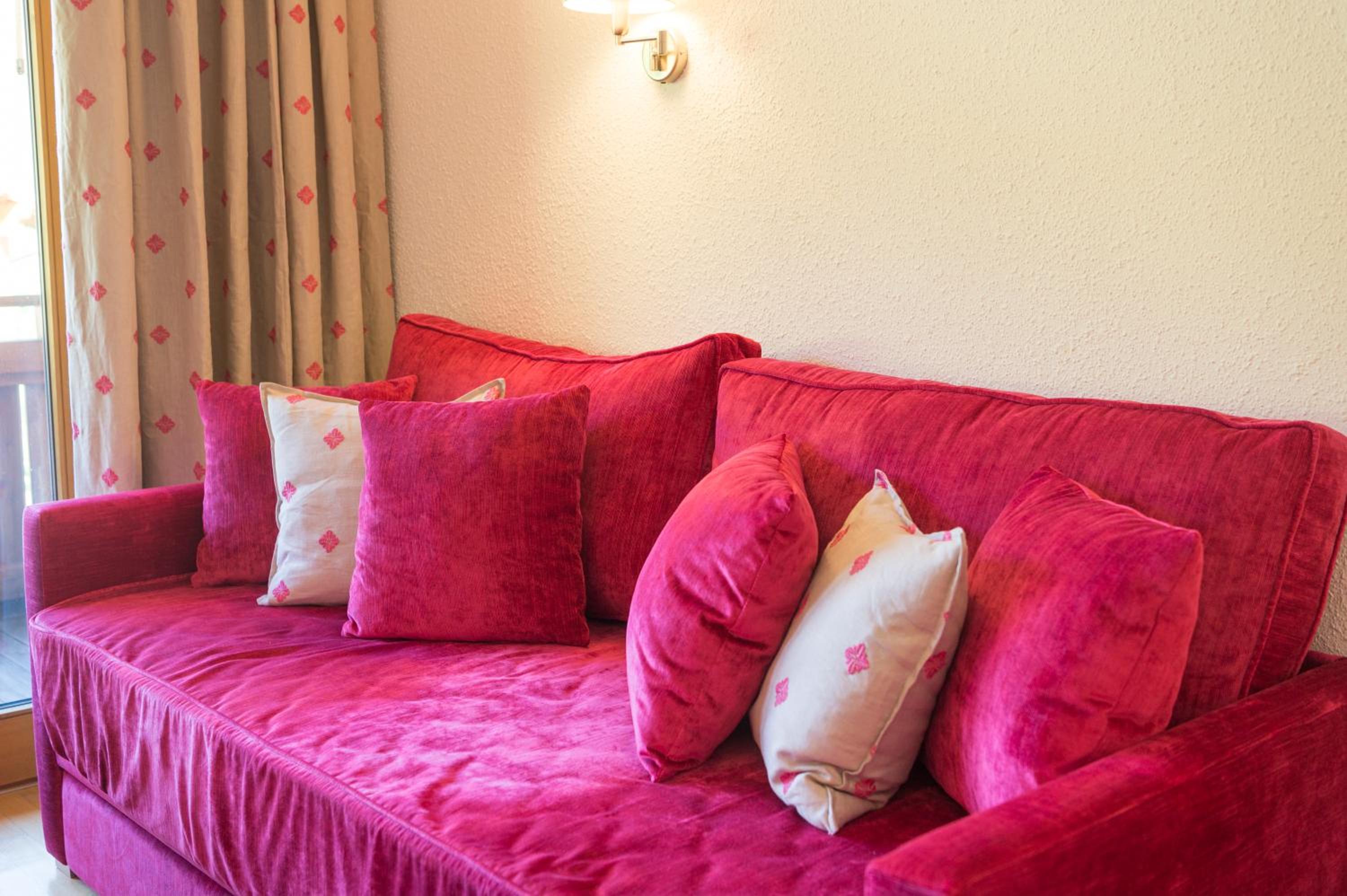 Two-Bedroom Apartment - Photo 9