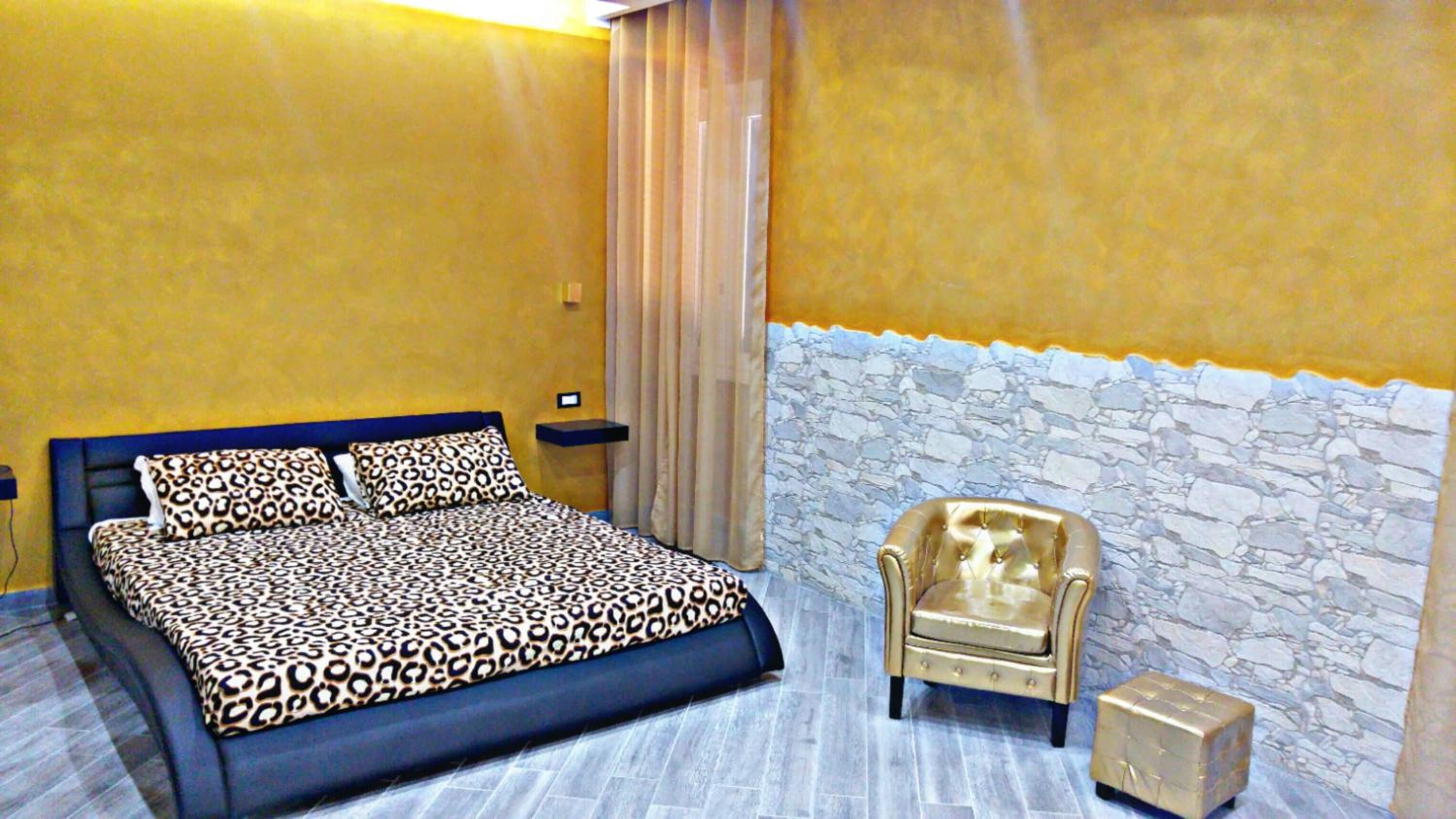 Luxury Suite photo 1