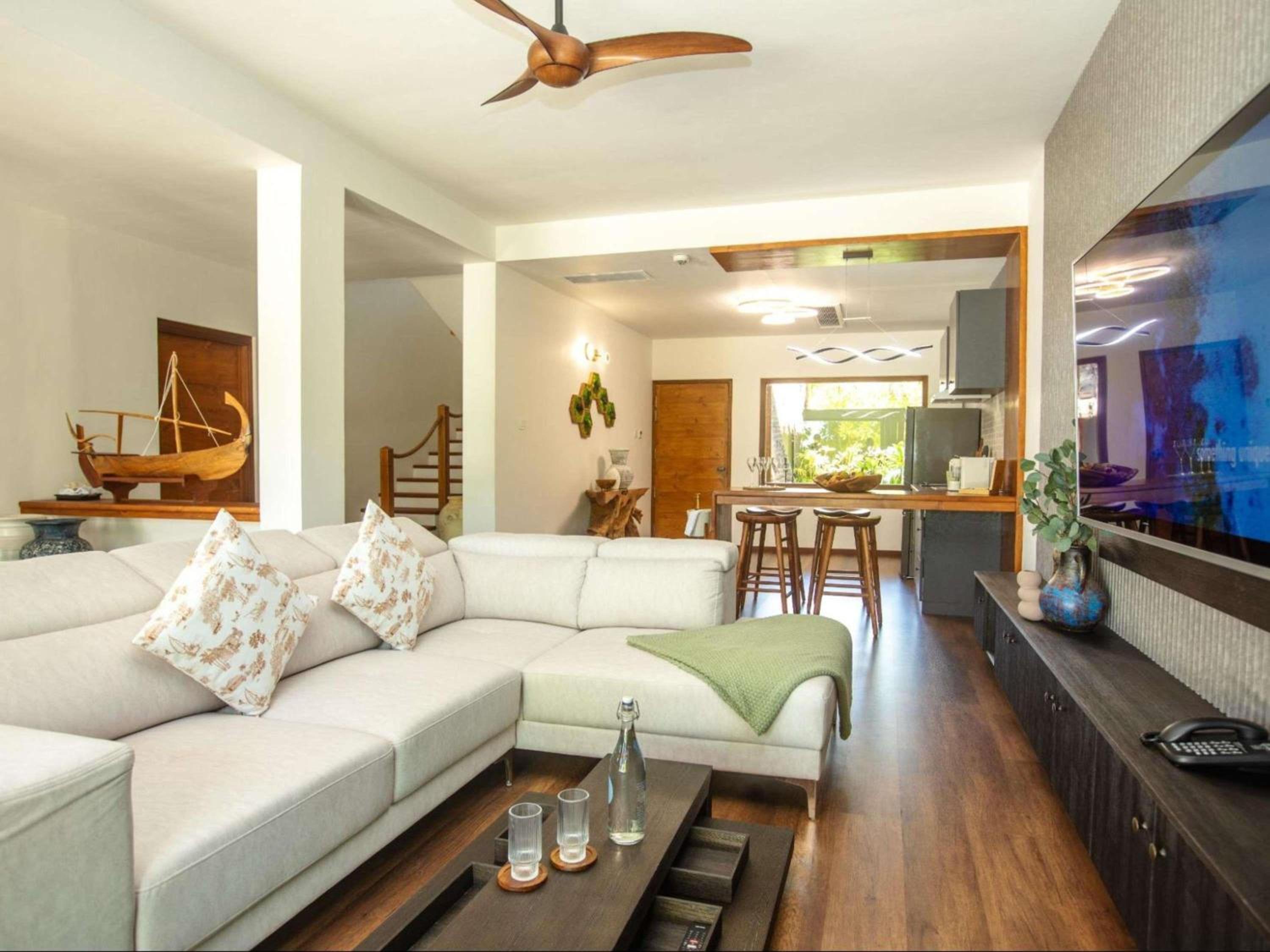 Three-Bedroom Mirihi Maa Beach Suite with Private Pool photo 1