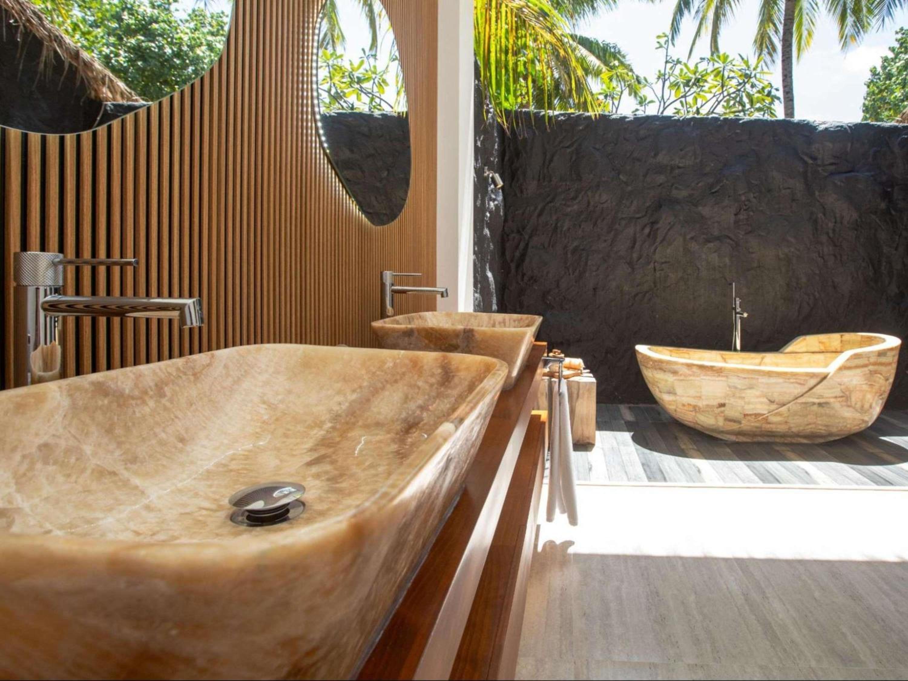 Three-Bedroom Mirihi Maa Beach Suite with Private Pool photo 2