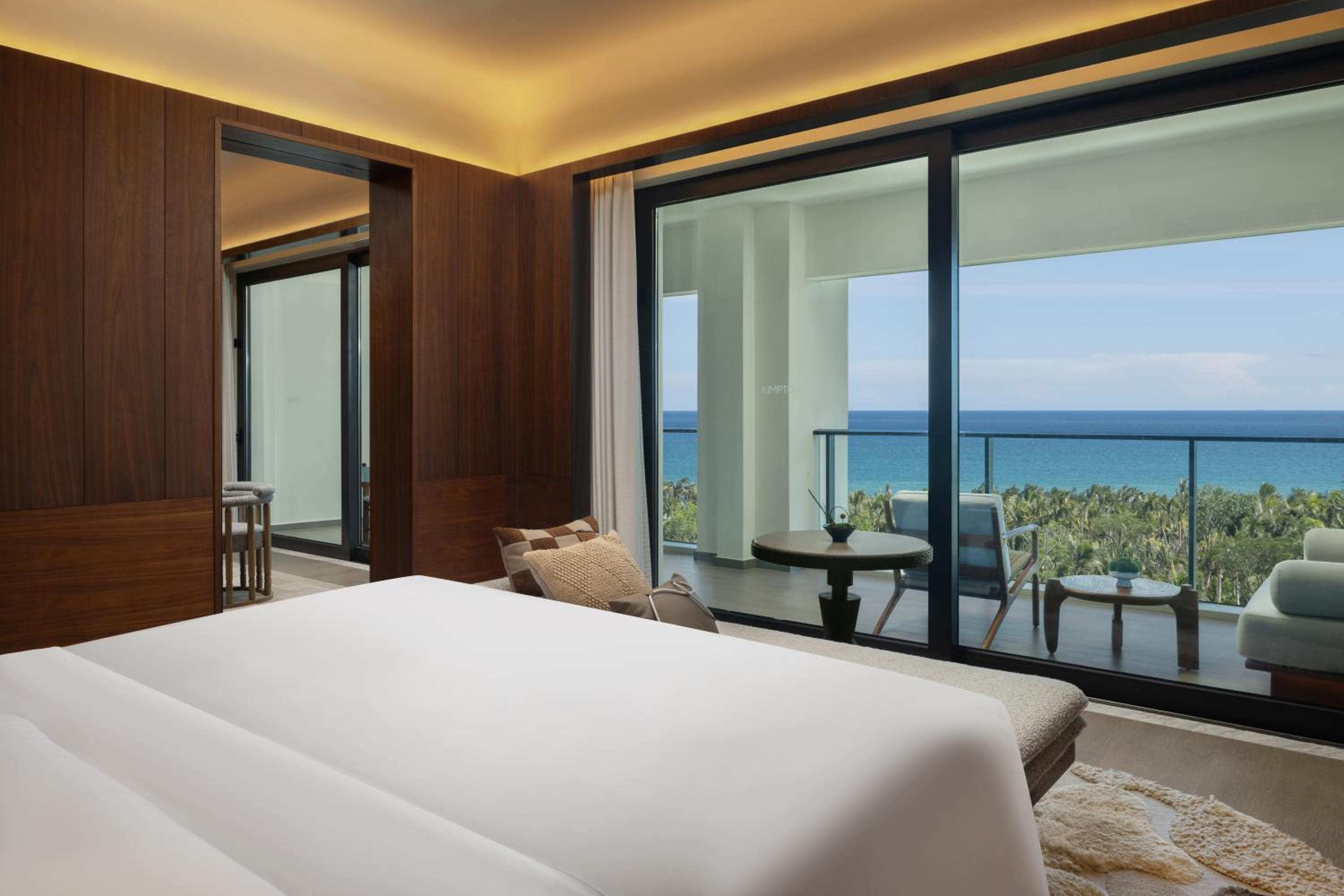 One-Bedroom Suite with Ocean View