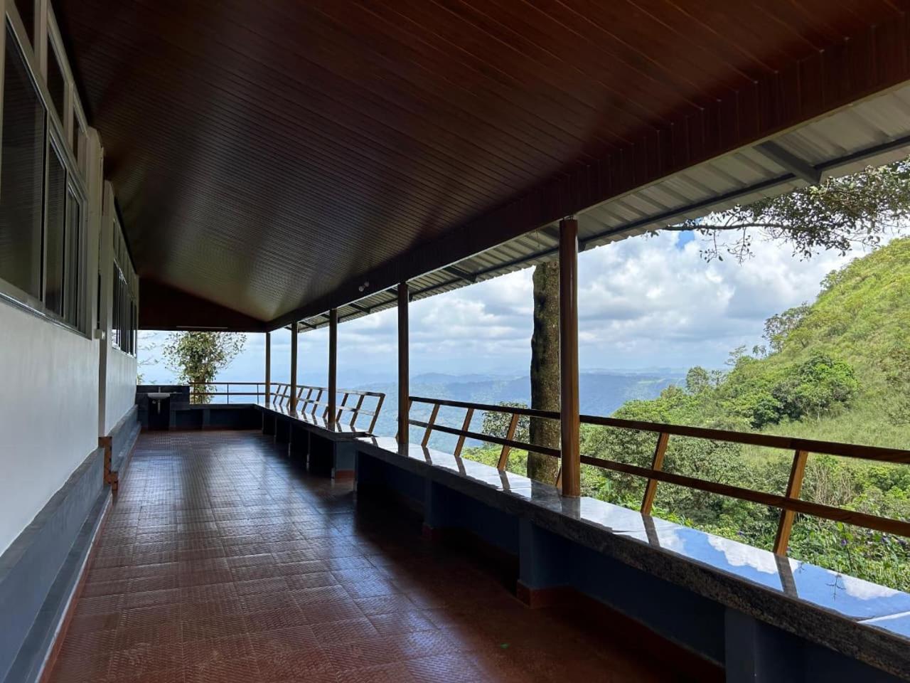 Deluxe Bungalow with Garden View photo 1