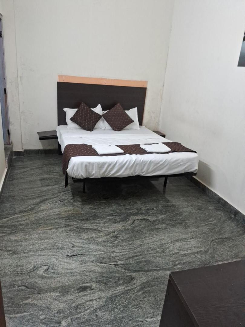Budget Double Room photo 1