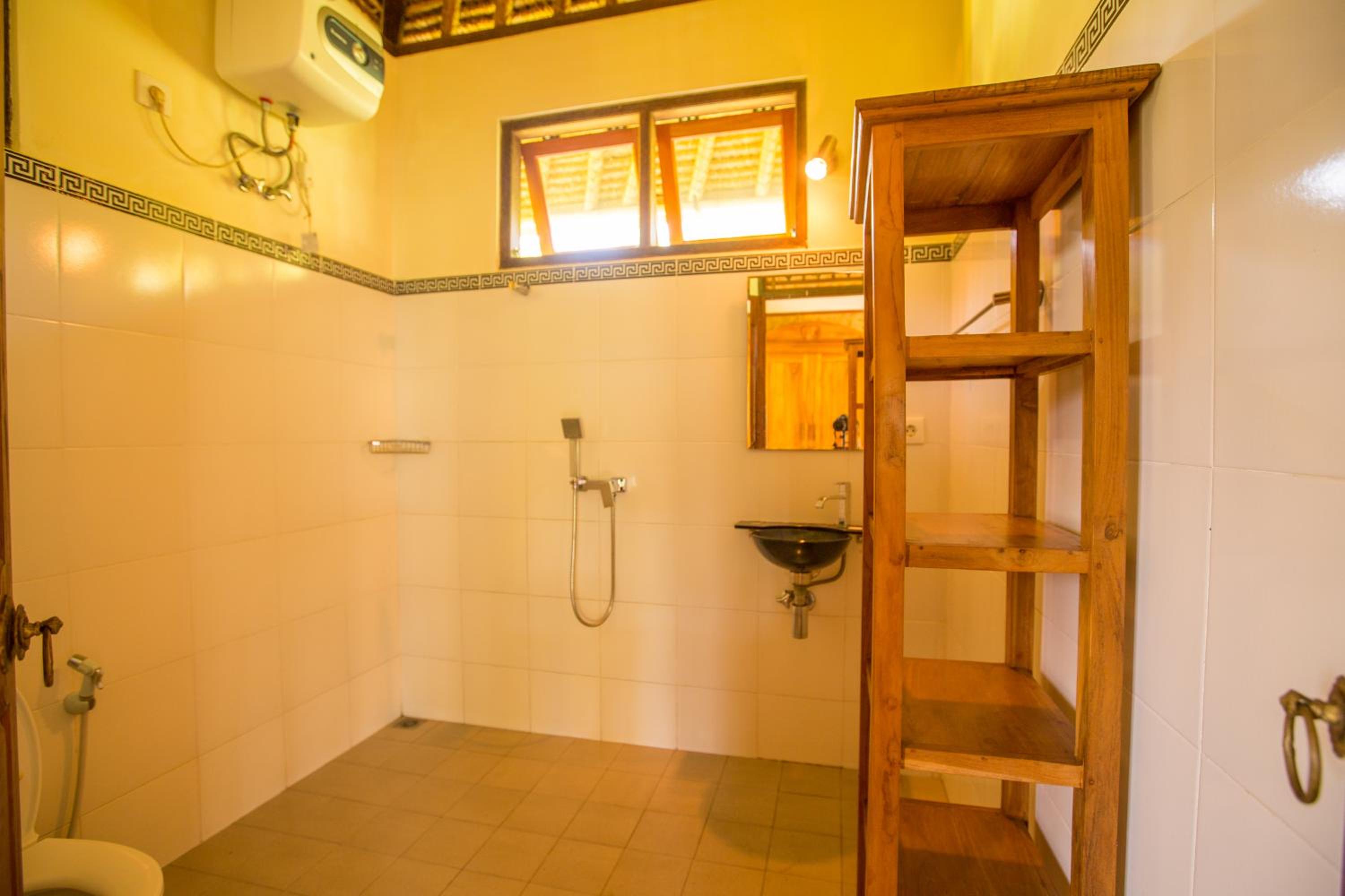 Villa photo 2