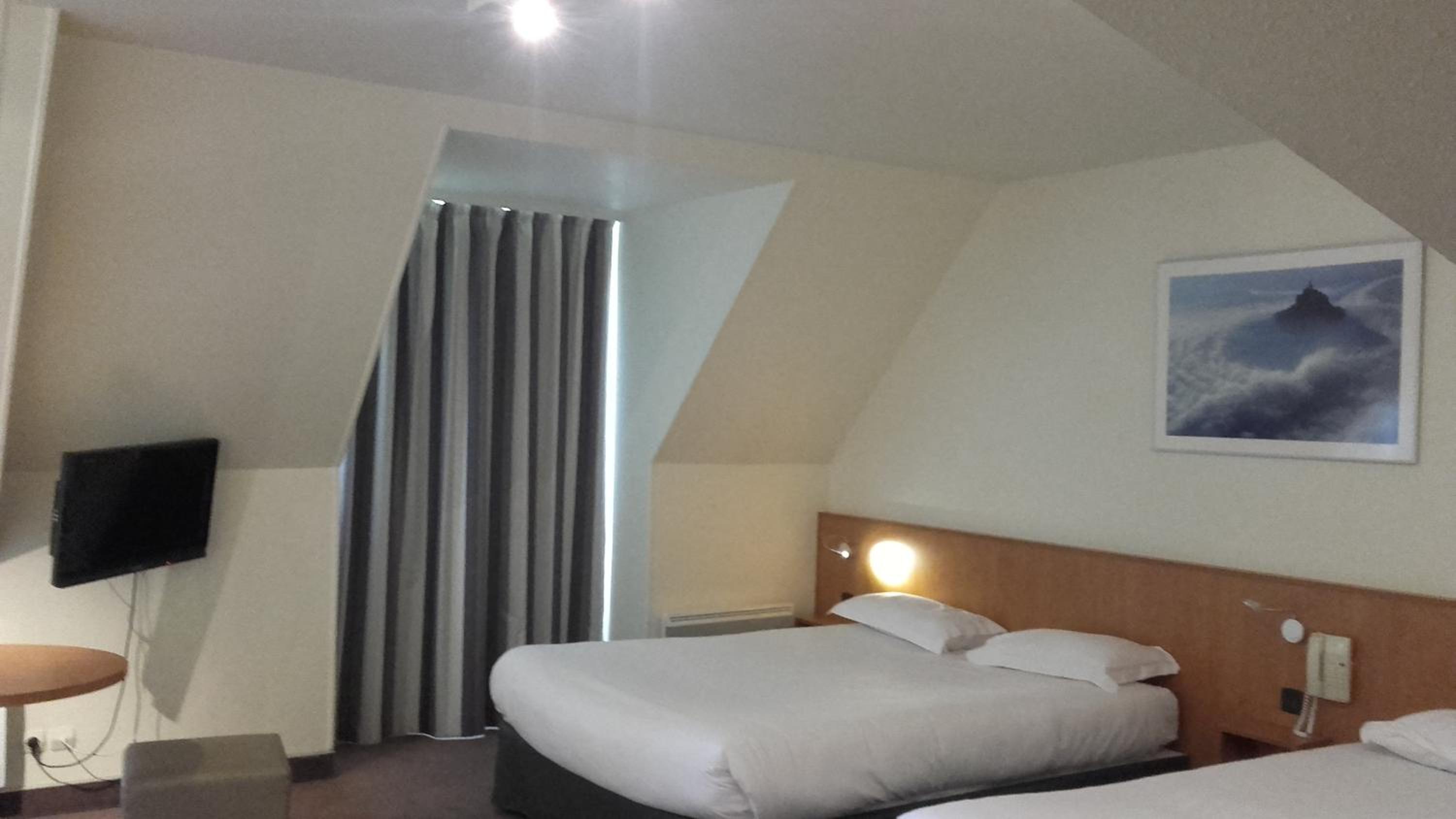 Quadruple Room - Photo 2