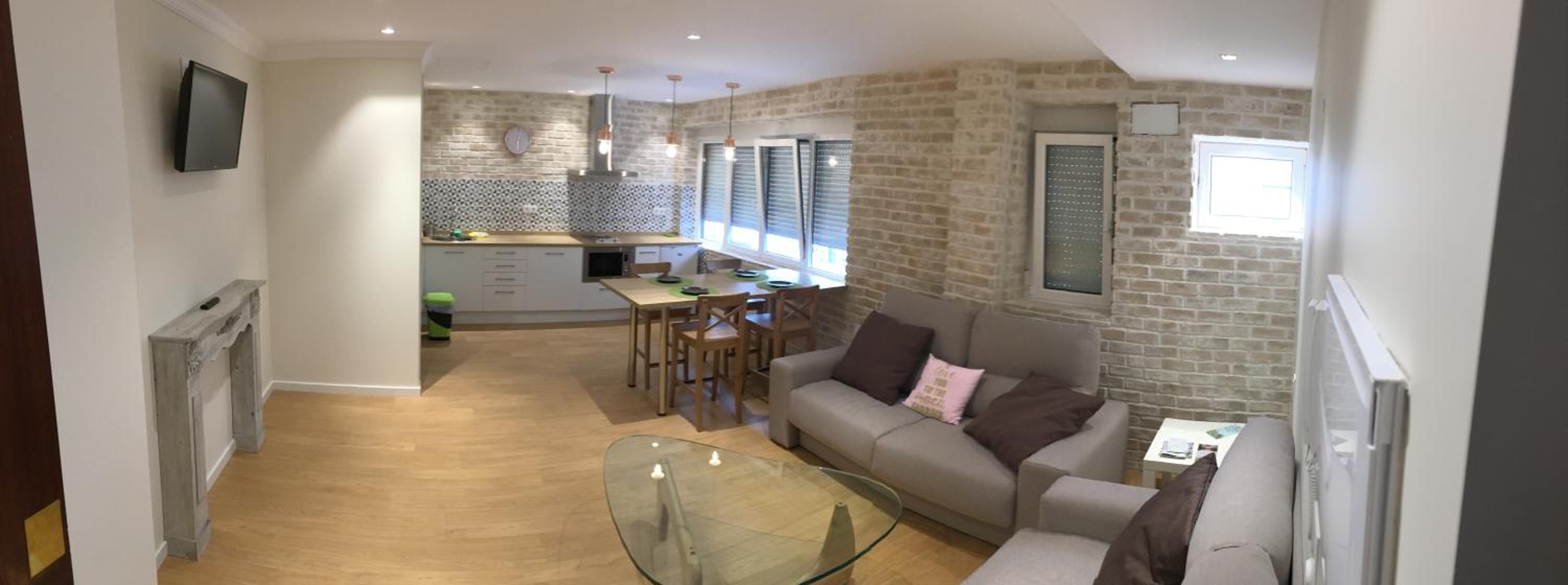 Three-Bedroom Apartment - Photo 19