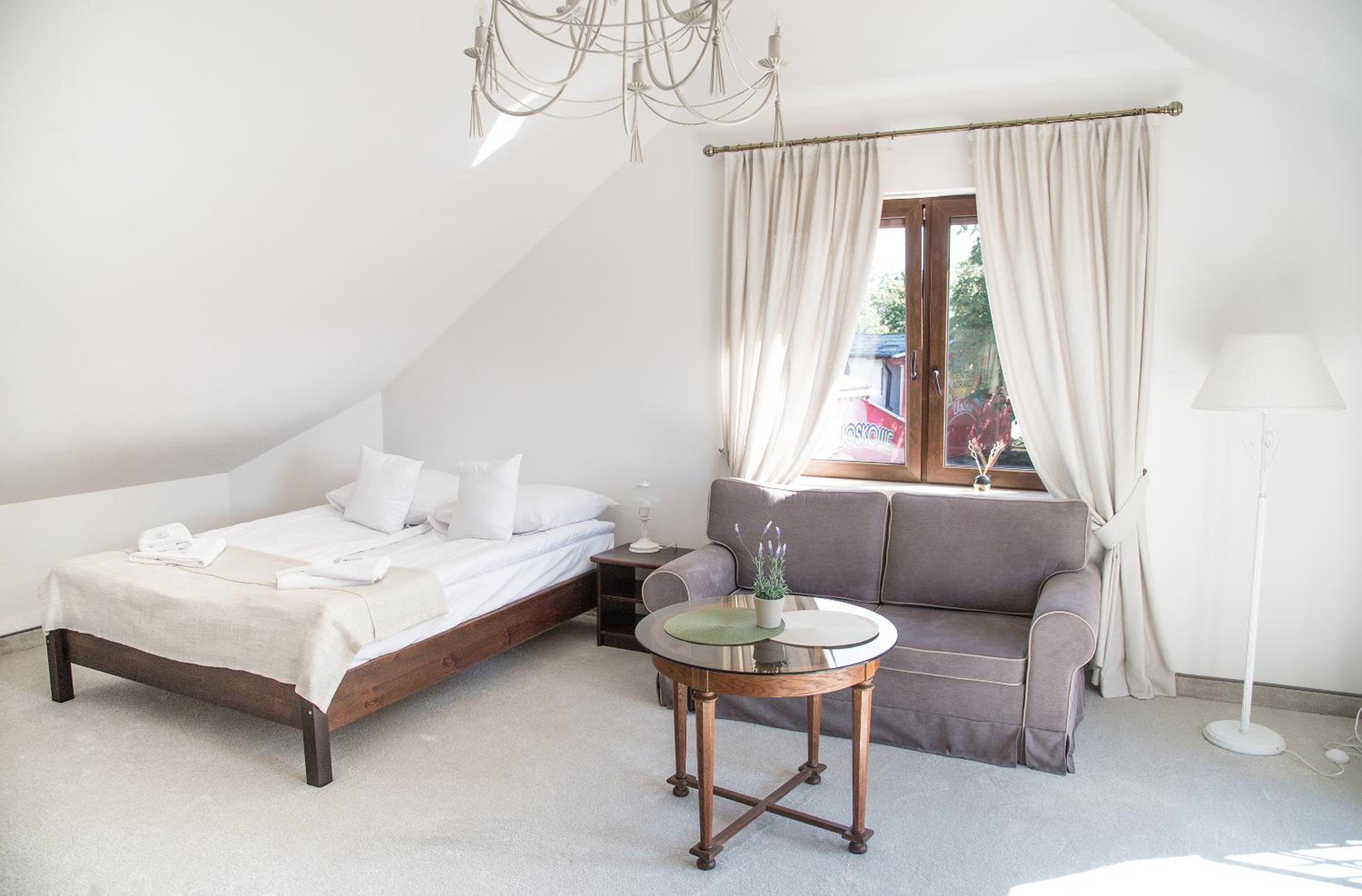 Double Room with Balcony and Harbor View - Photo 1