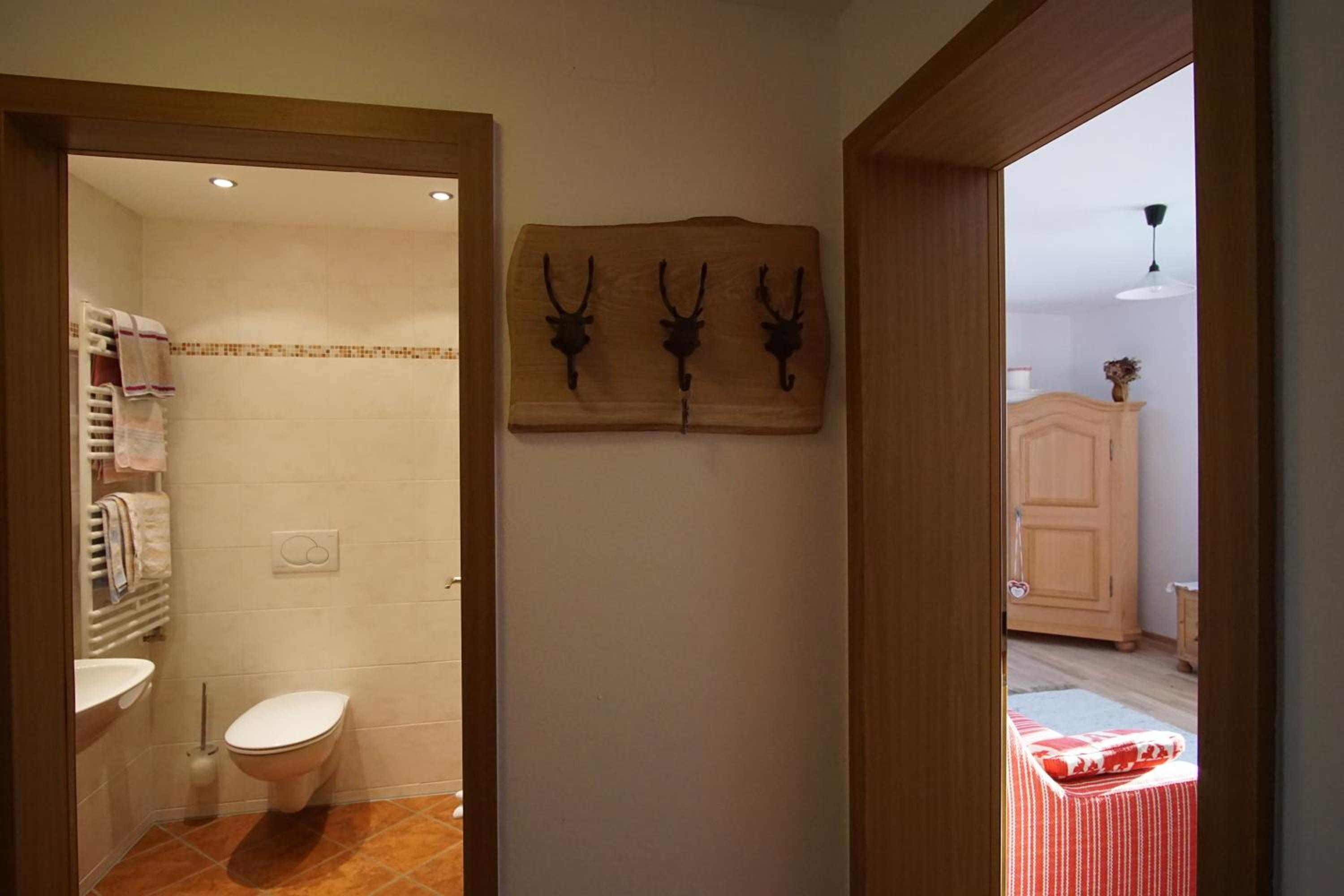 One-Bedroom Apartment with Balcony - Photo 19