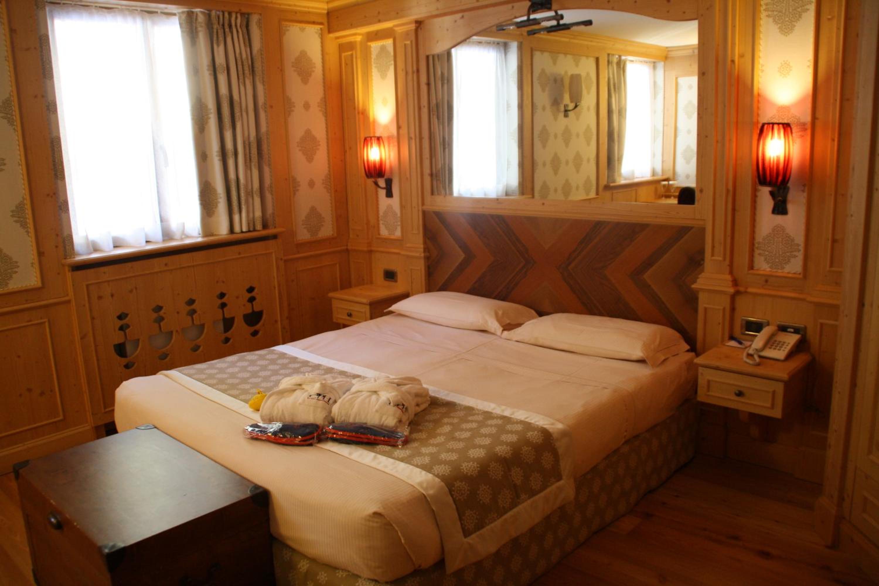 Triple Room with Extra Bed - Photo 2