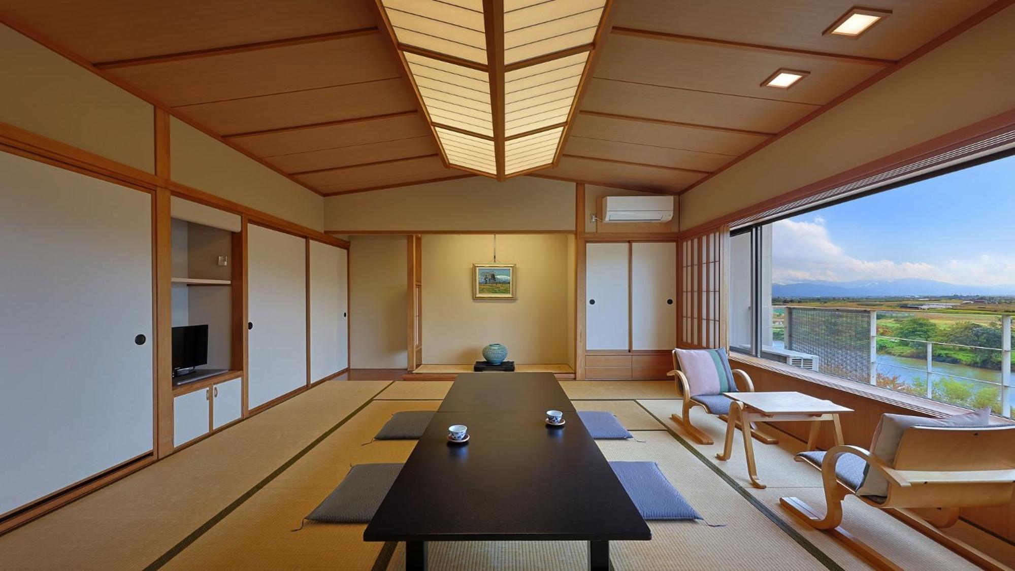 Japanese-Style Room