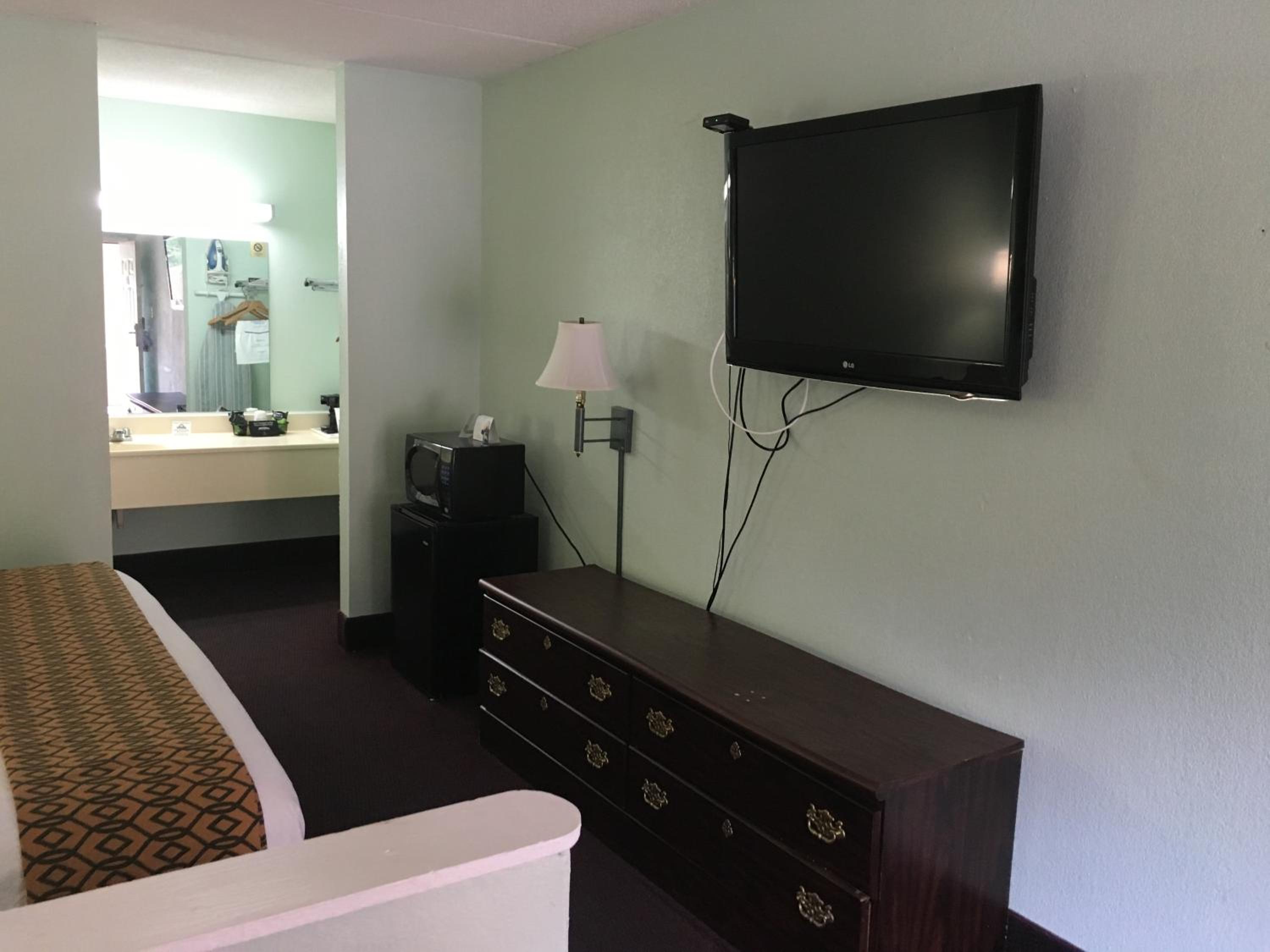 King Room - Non-Smoking