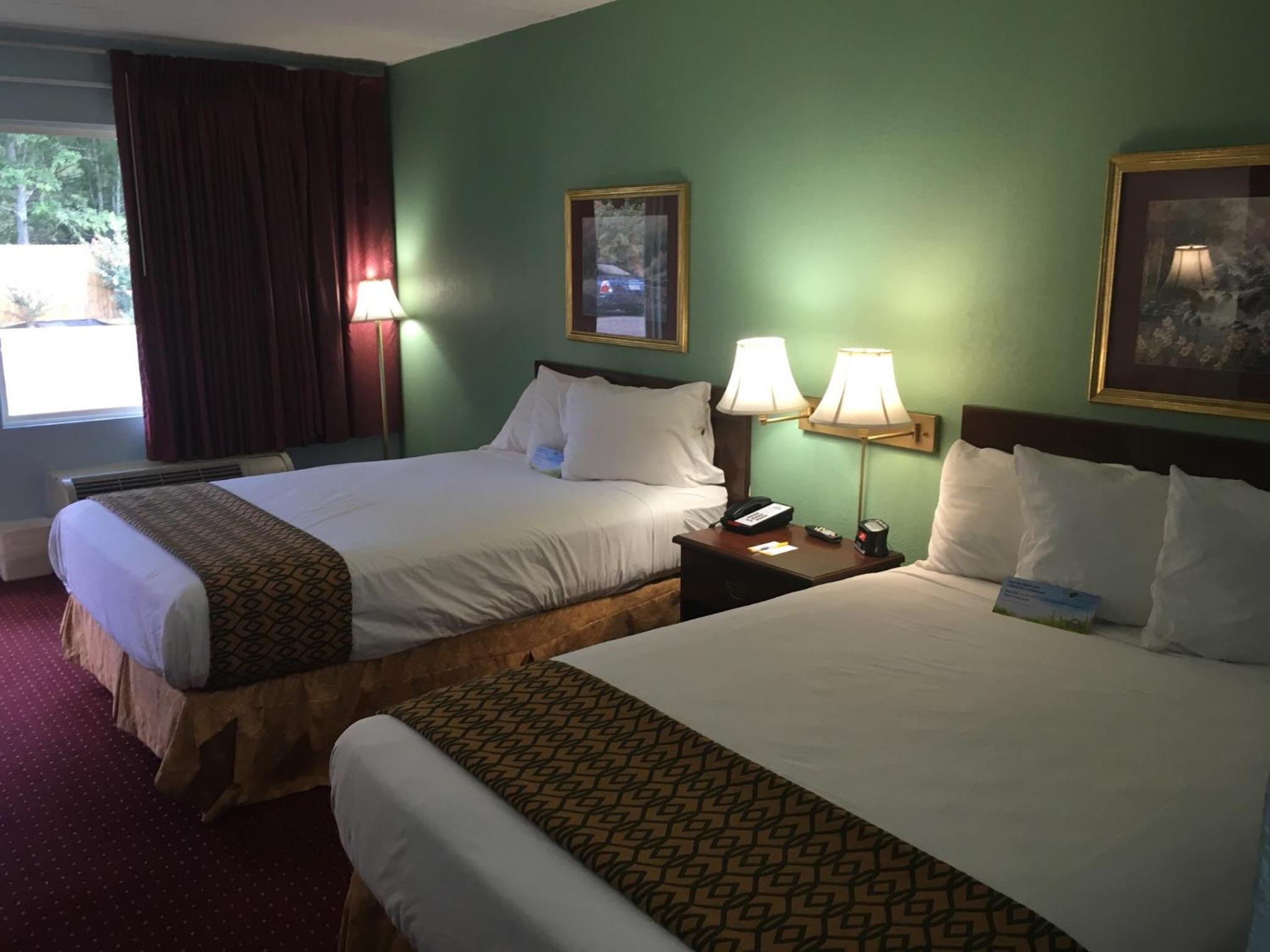 Days Inn by Wyndham Lavonia