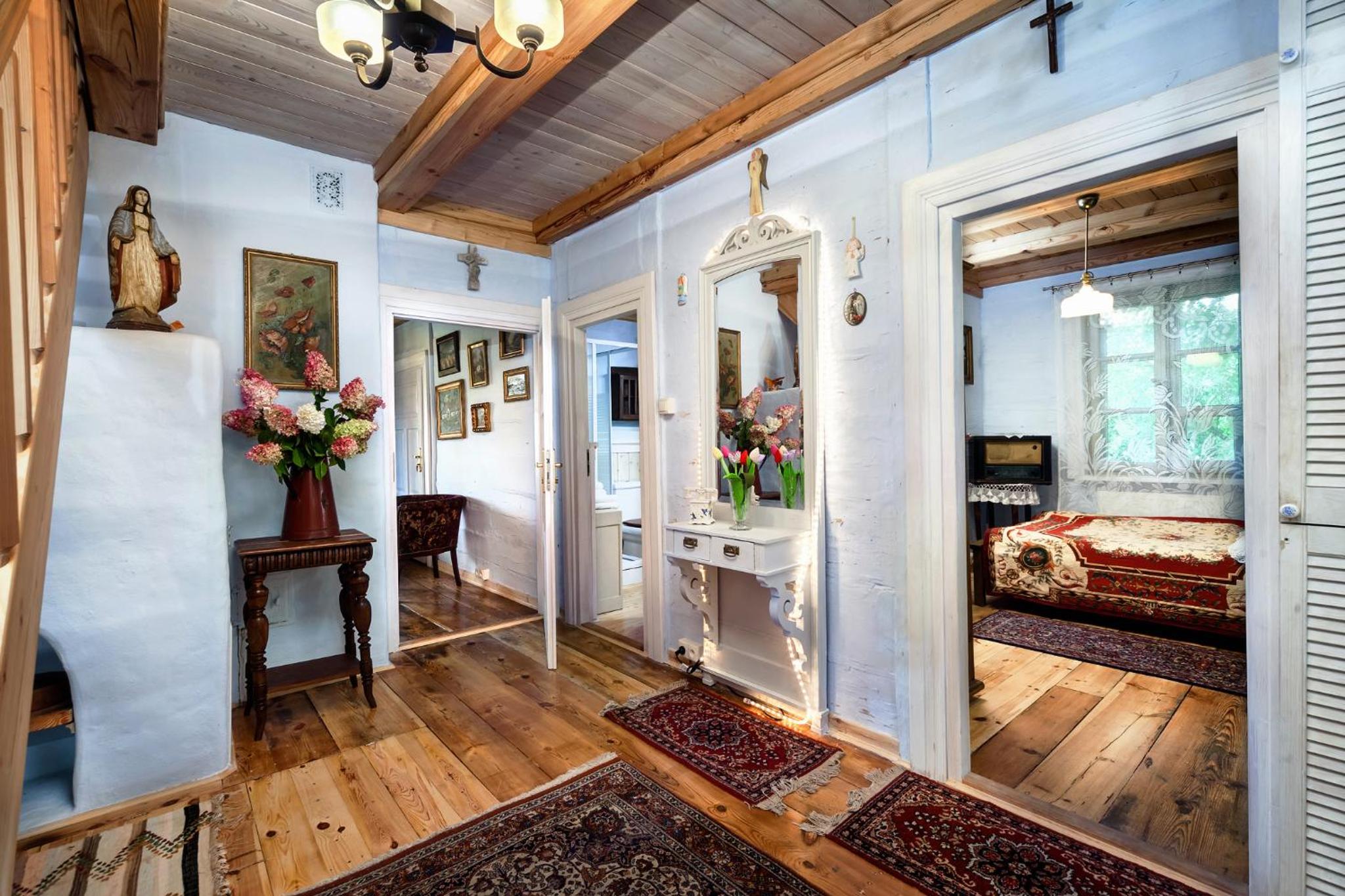 Four-Bedroom House photo 1