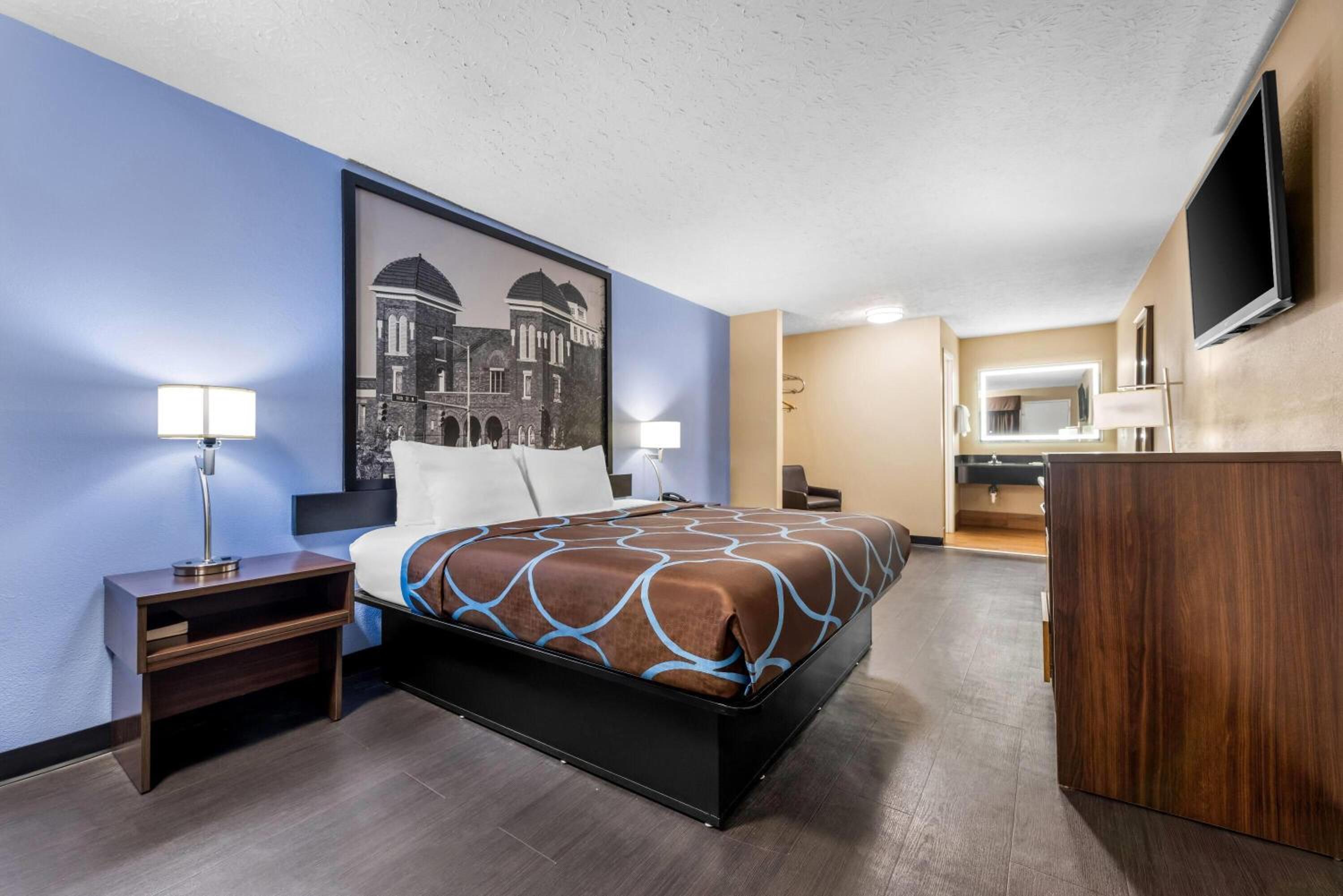 King Room - Pet Friendly/Smoking photo 2
