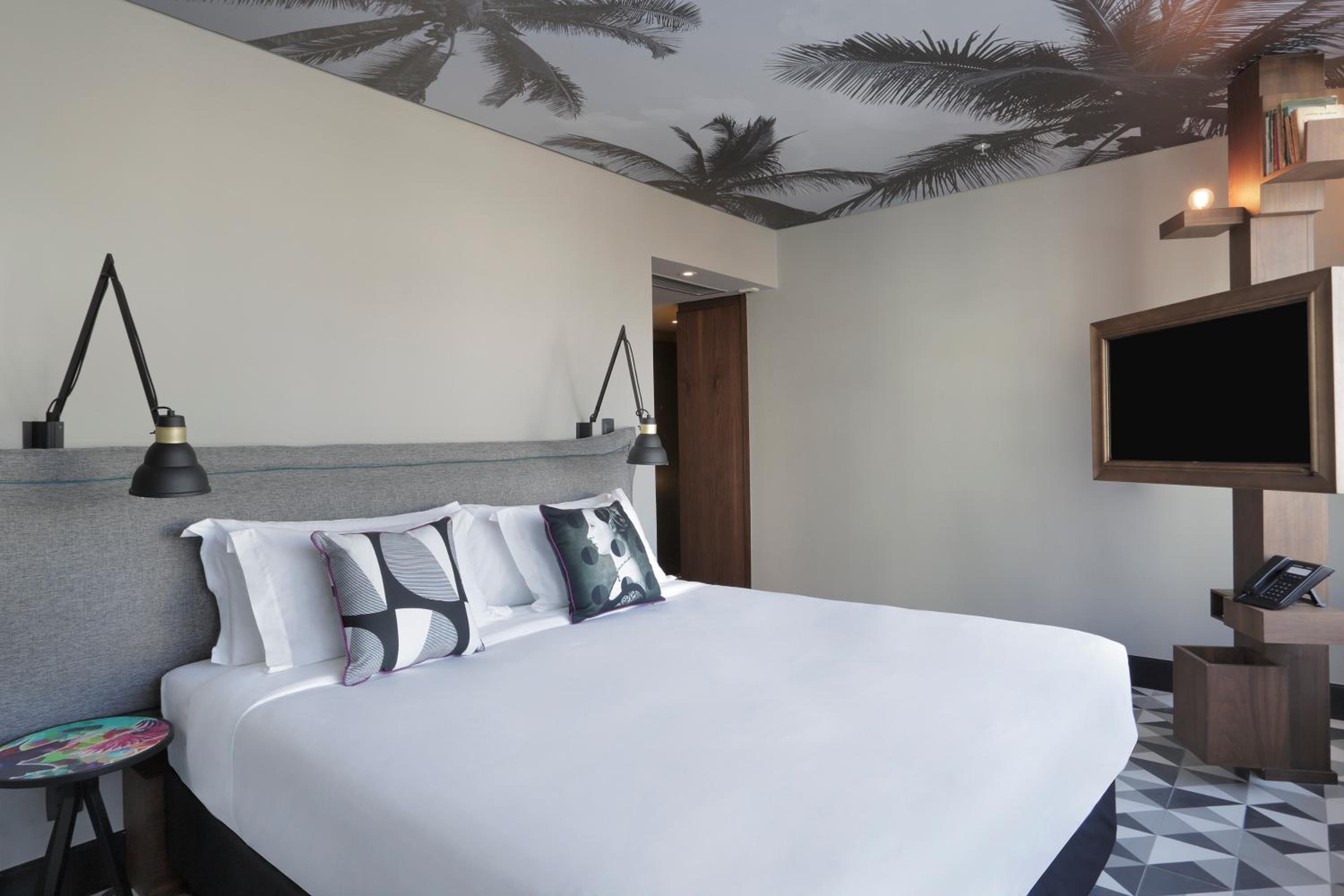 Quarto Superior com 1 Cama King