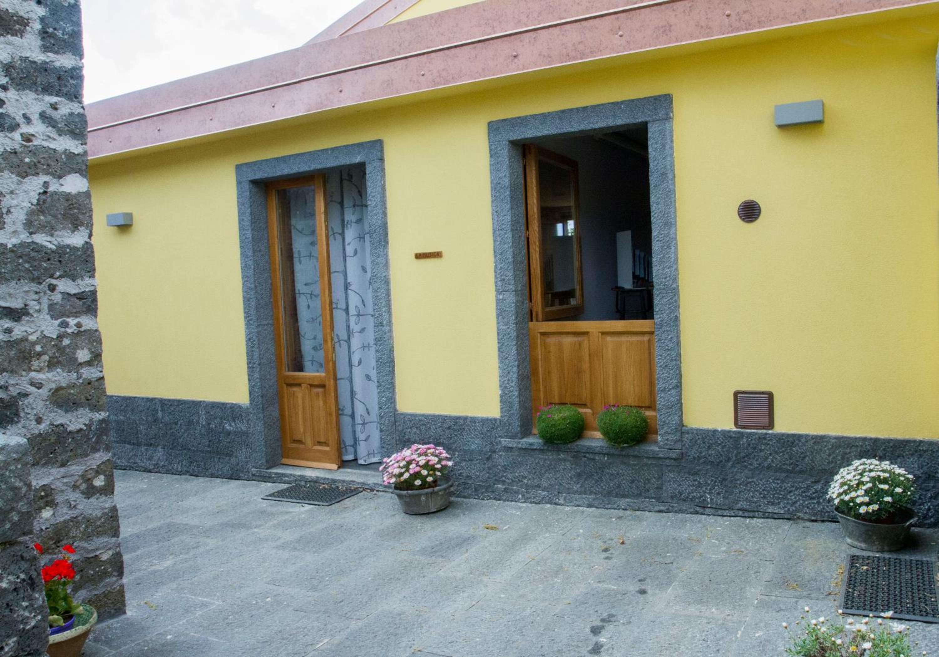 King Room - Disability Access photo 2