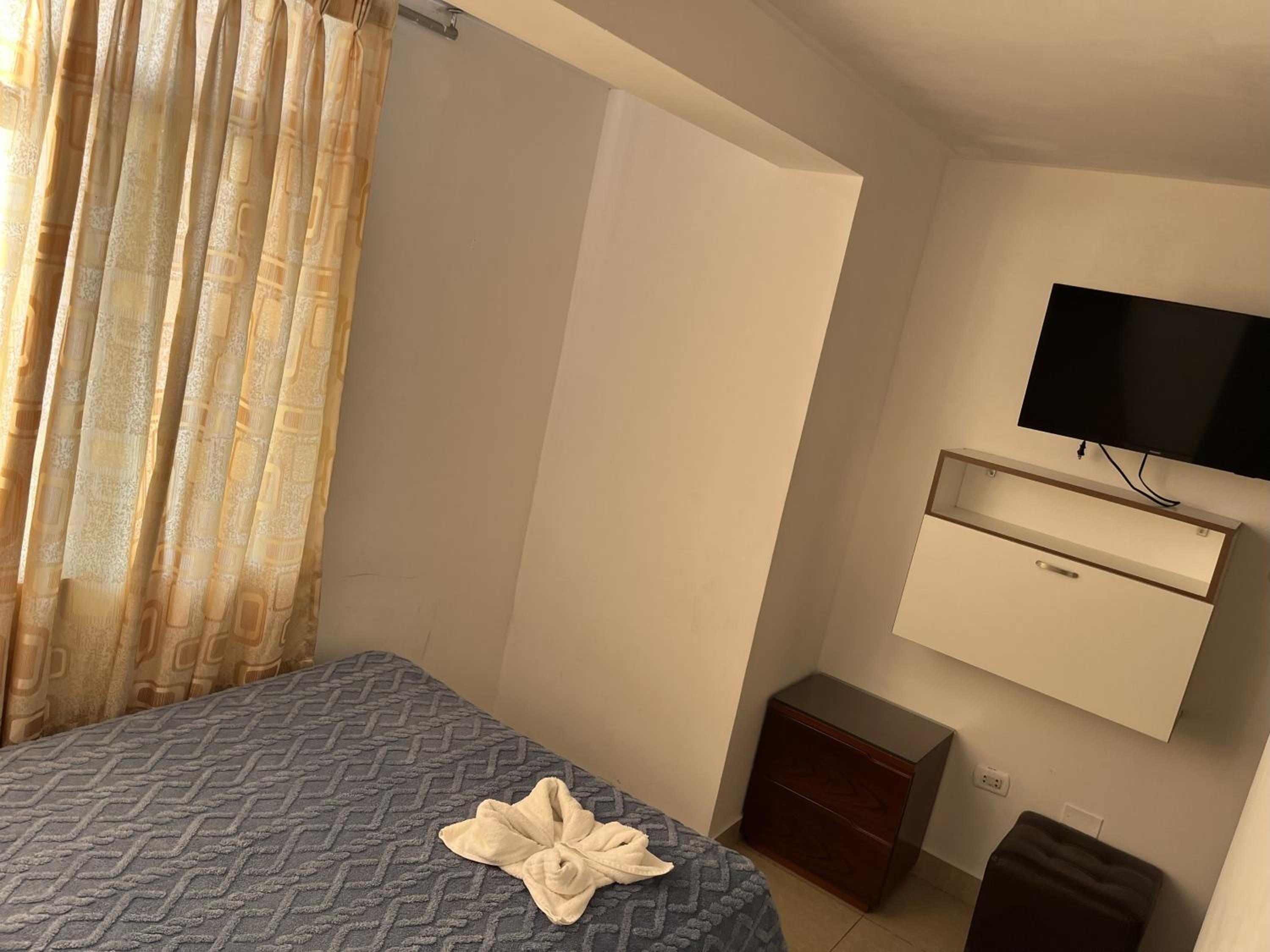 Budget Double Room photo 2