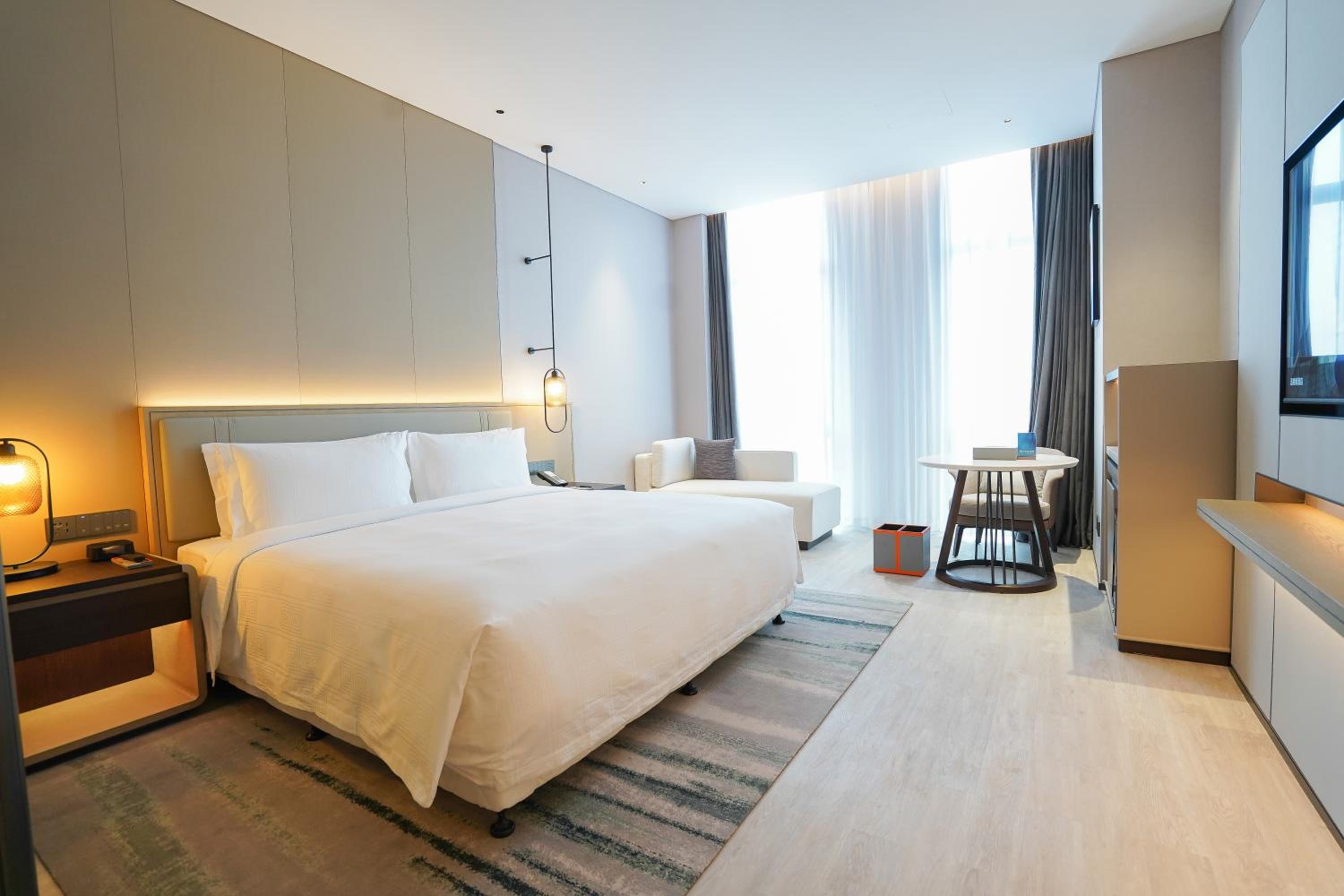 Premium Deluxe Twin Suite - Non-Smoking