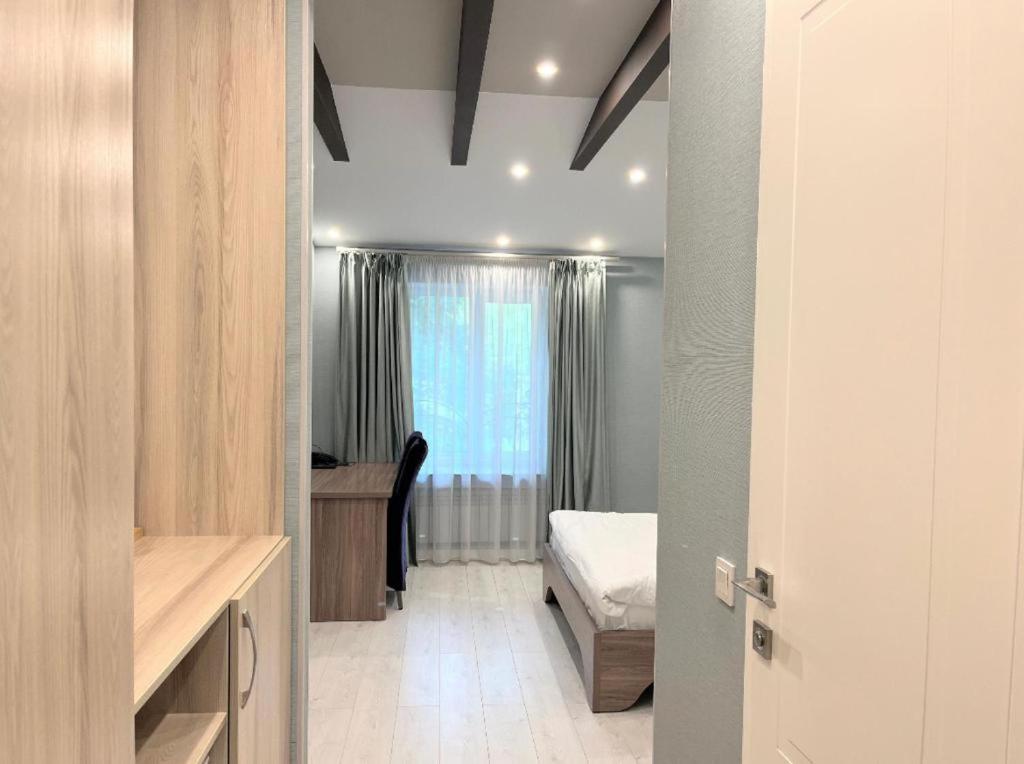 King Room with Balcony photo 3