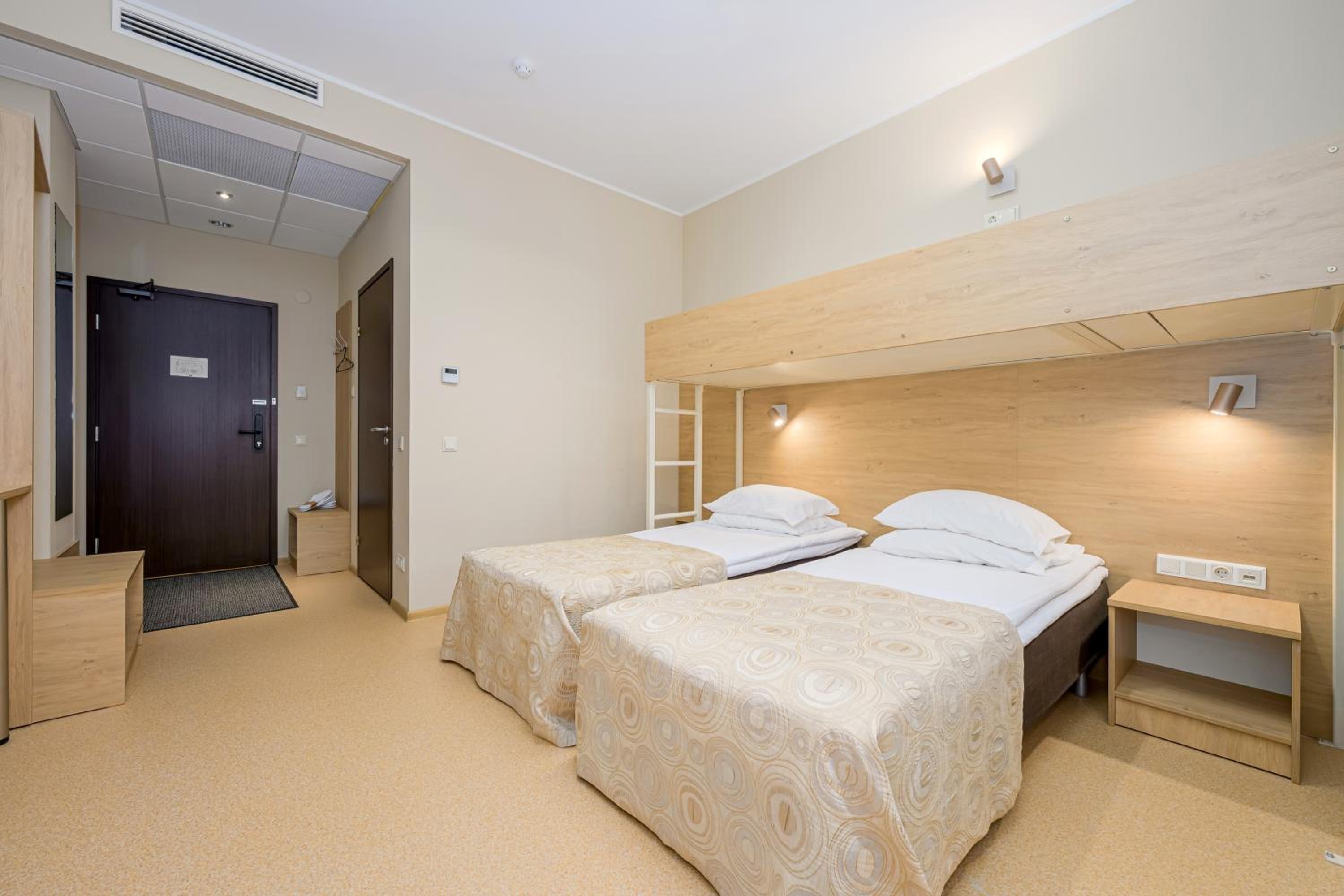 Family Room with Pool and Sauna Access - Ground Floor  photo 3
