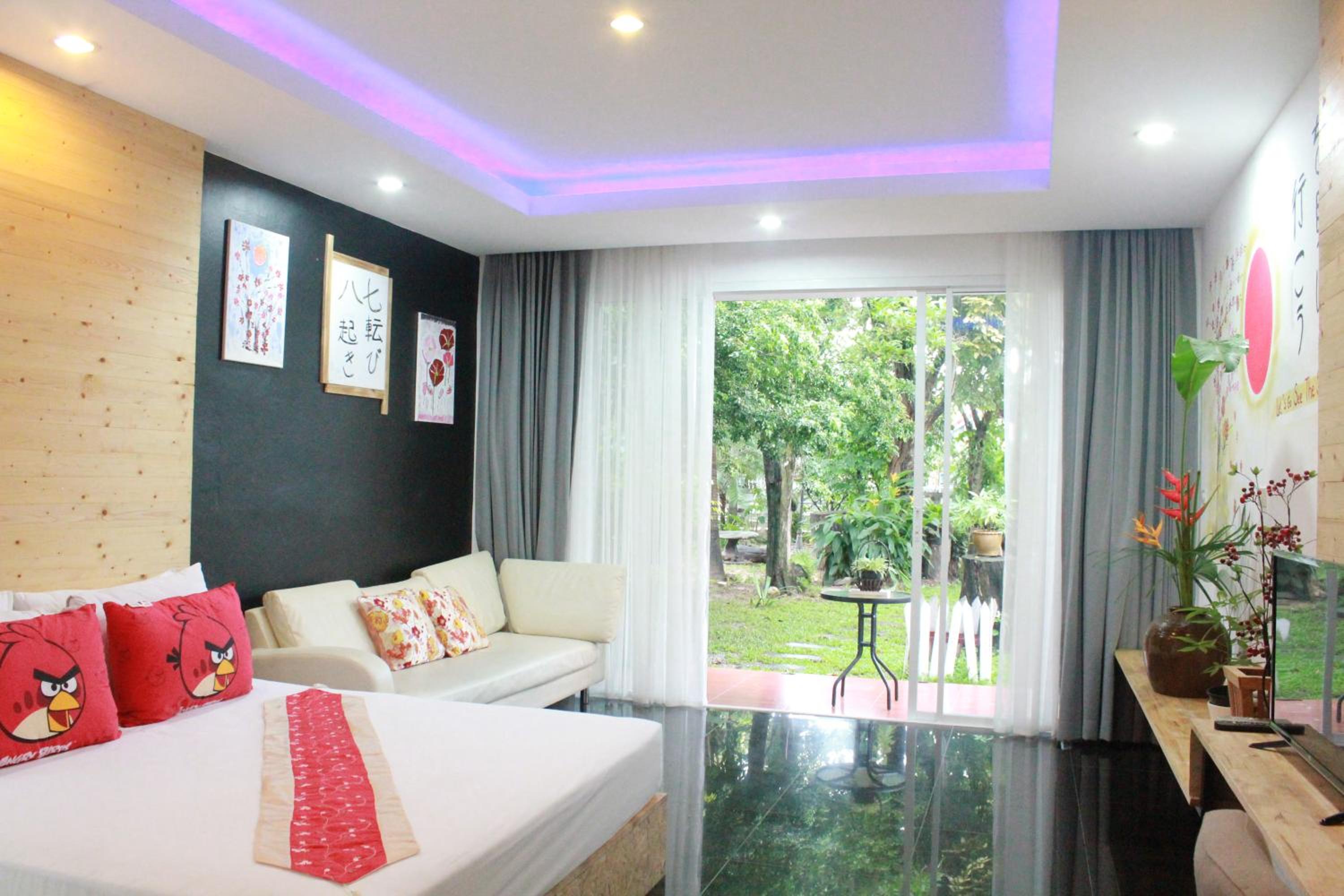 Studio with Garden View - Photo 7