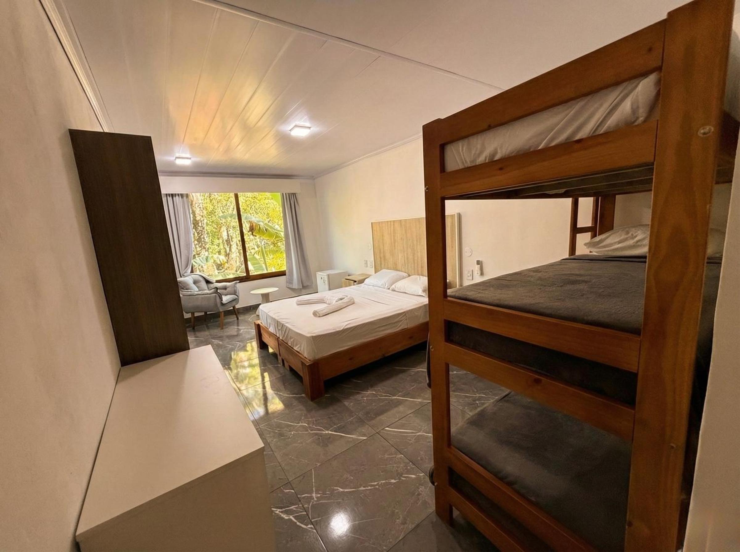Standard Quadruple Room photo 3