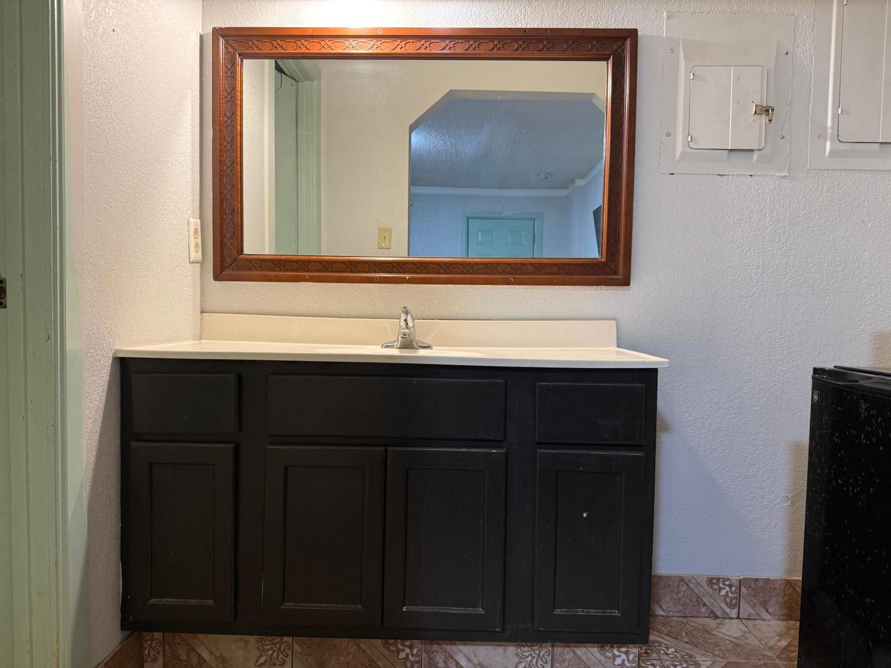 Queen Room photo 3