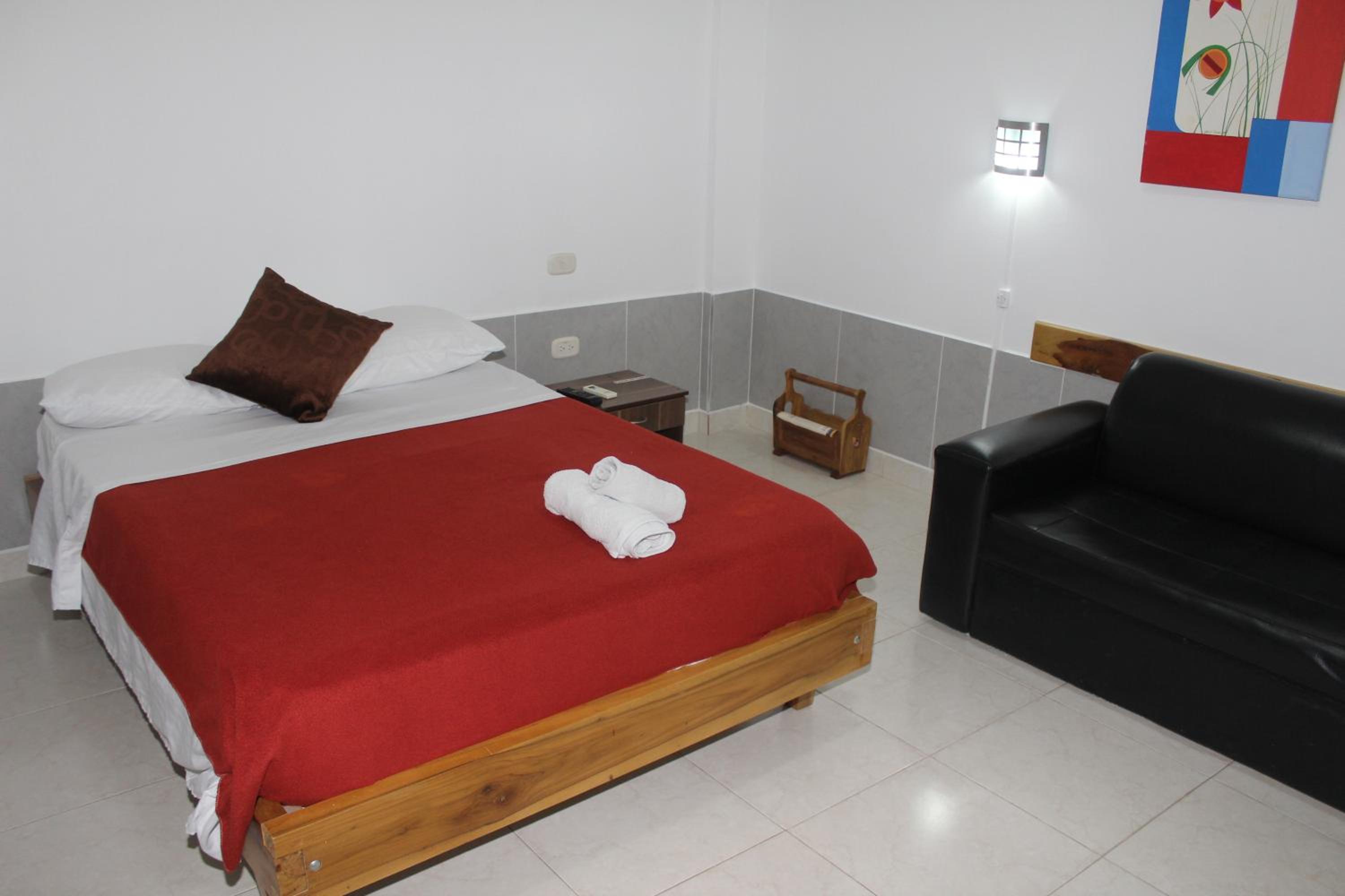 Queen Room - Disability Access photo 3