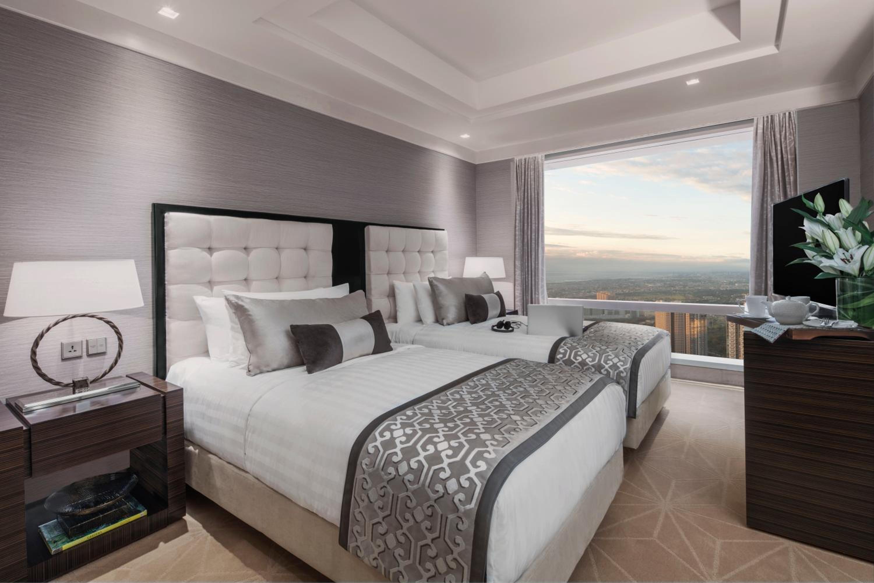 Three Bedroom Apartment (Non Smoking)