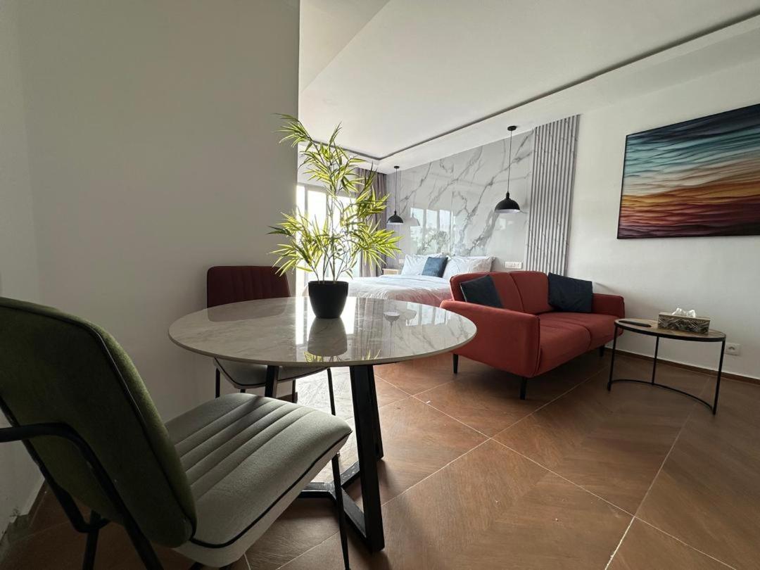 Executive Suite photo 2