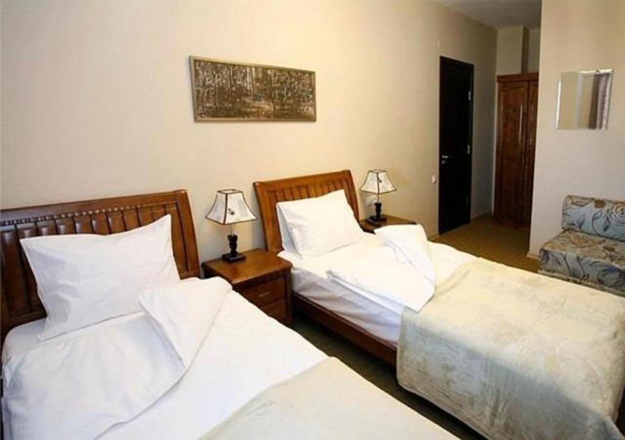 Double or Twin Room photo 1