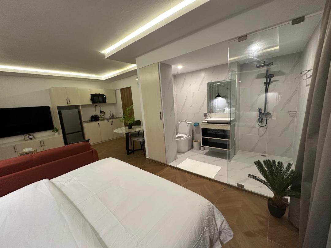 Executive Suite photo 3