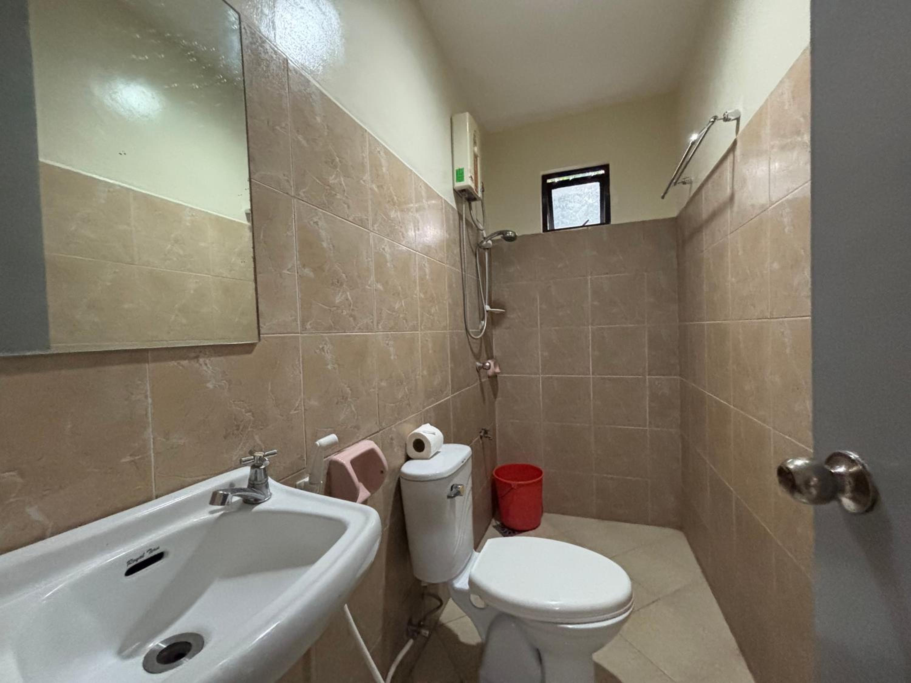 Mixed Dormitory Room