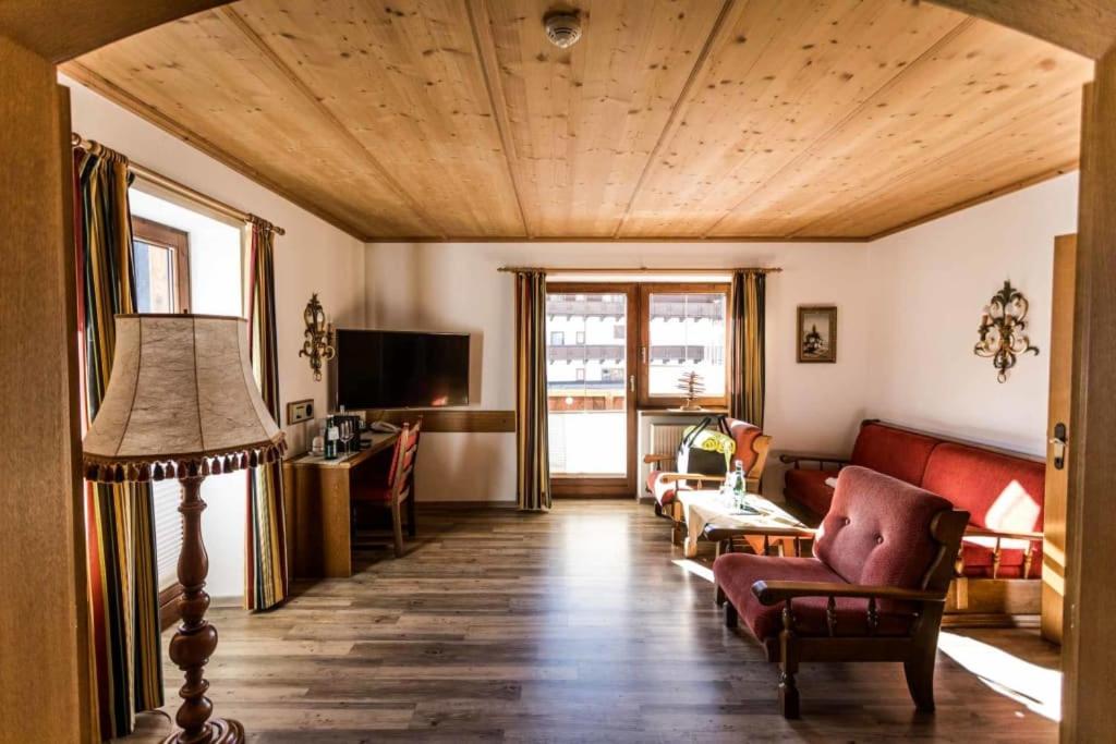 King Suite photo 3