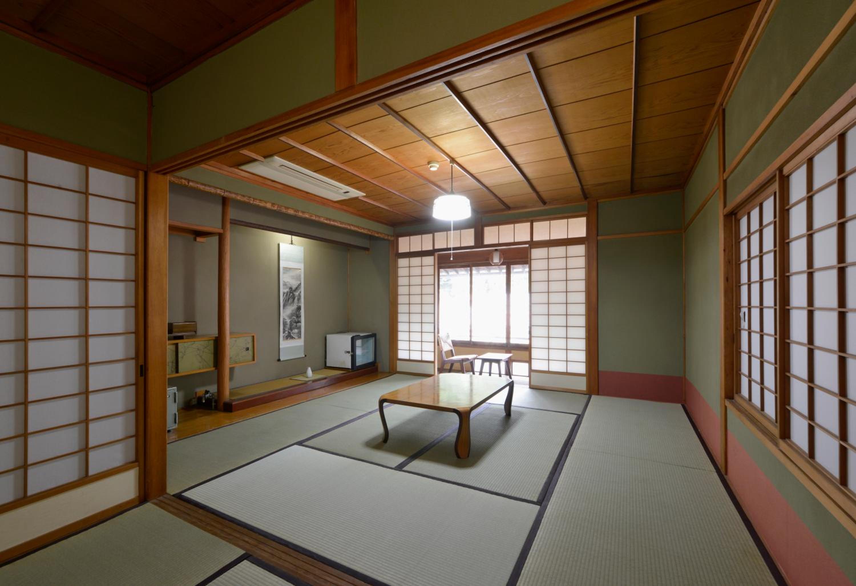 Japanese-Style Quadruple Room photo 1