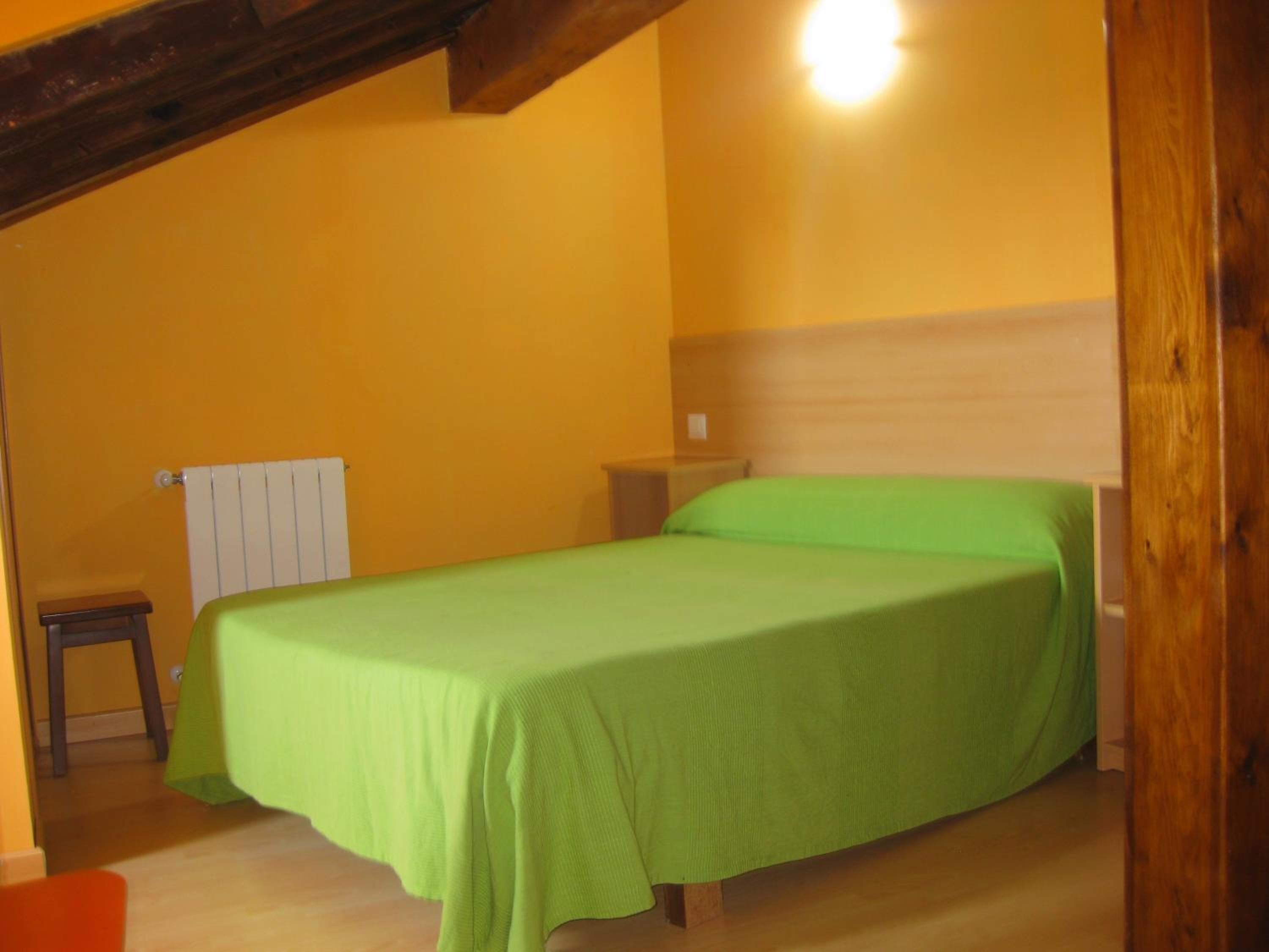 Studio (2 Adults) photo 2