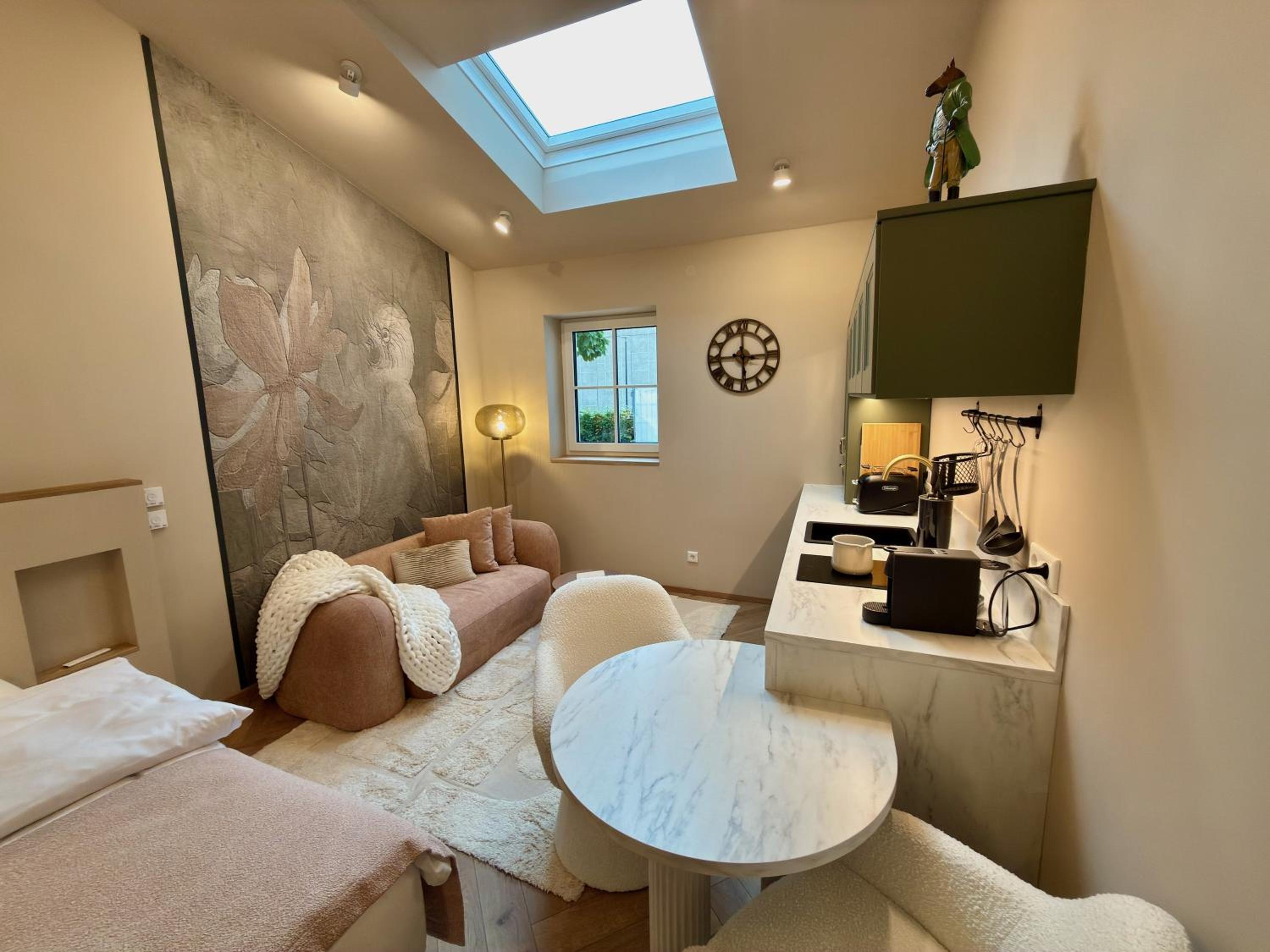 Studio with Garden View