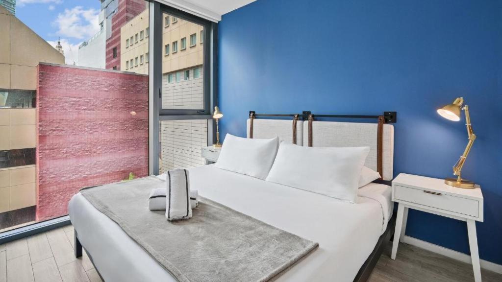 Two-Bedroom Deluxe Apartment with Balcony photo 2