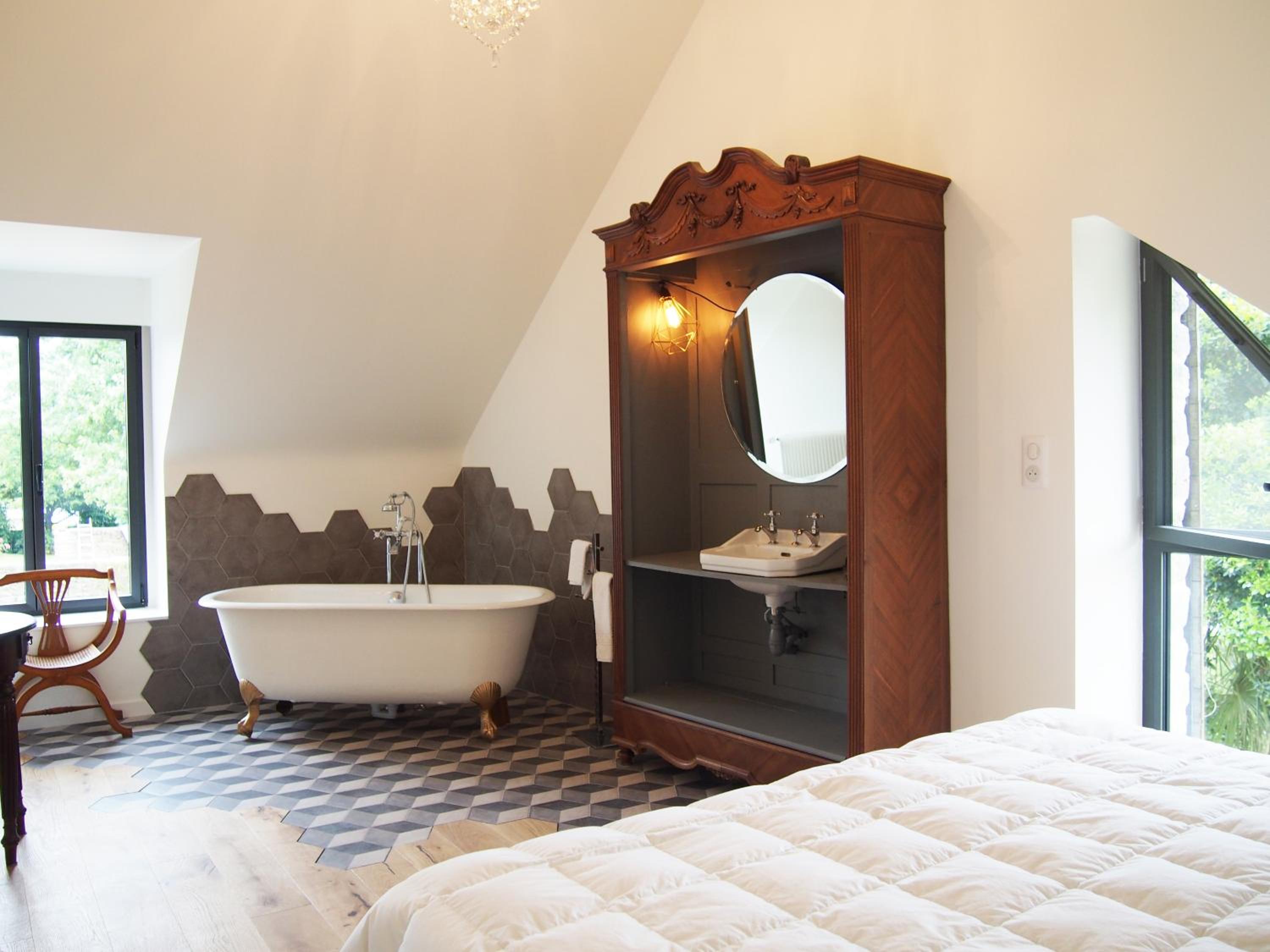 Superior Twin Room with Garden View - Photo 3