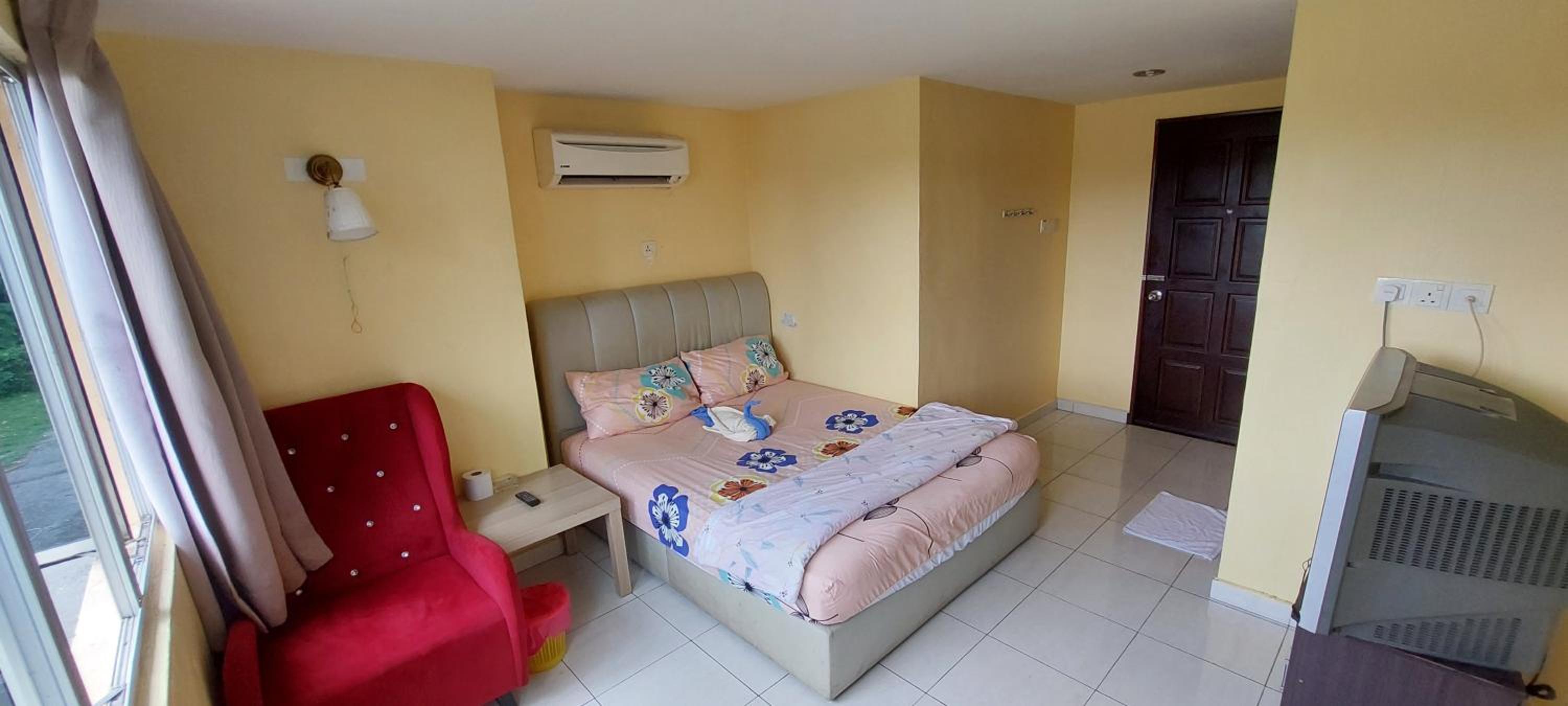 Queen Room with Garden View photo 2