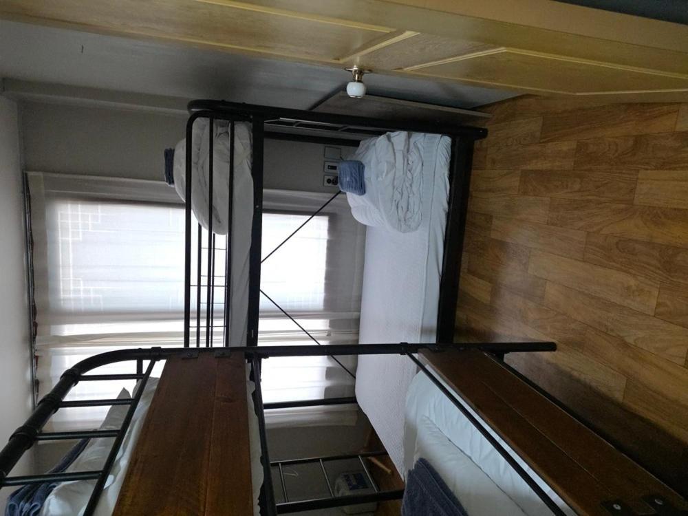 Double or Twin Room photo 3