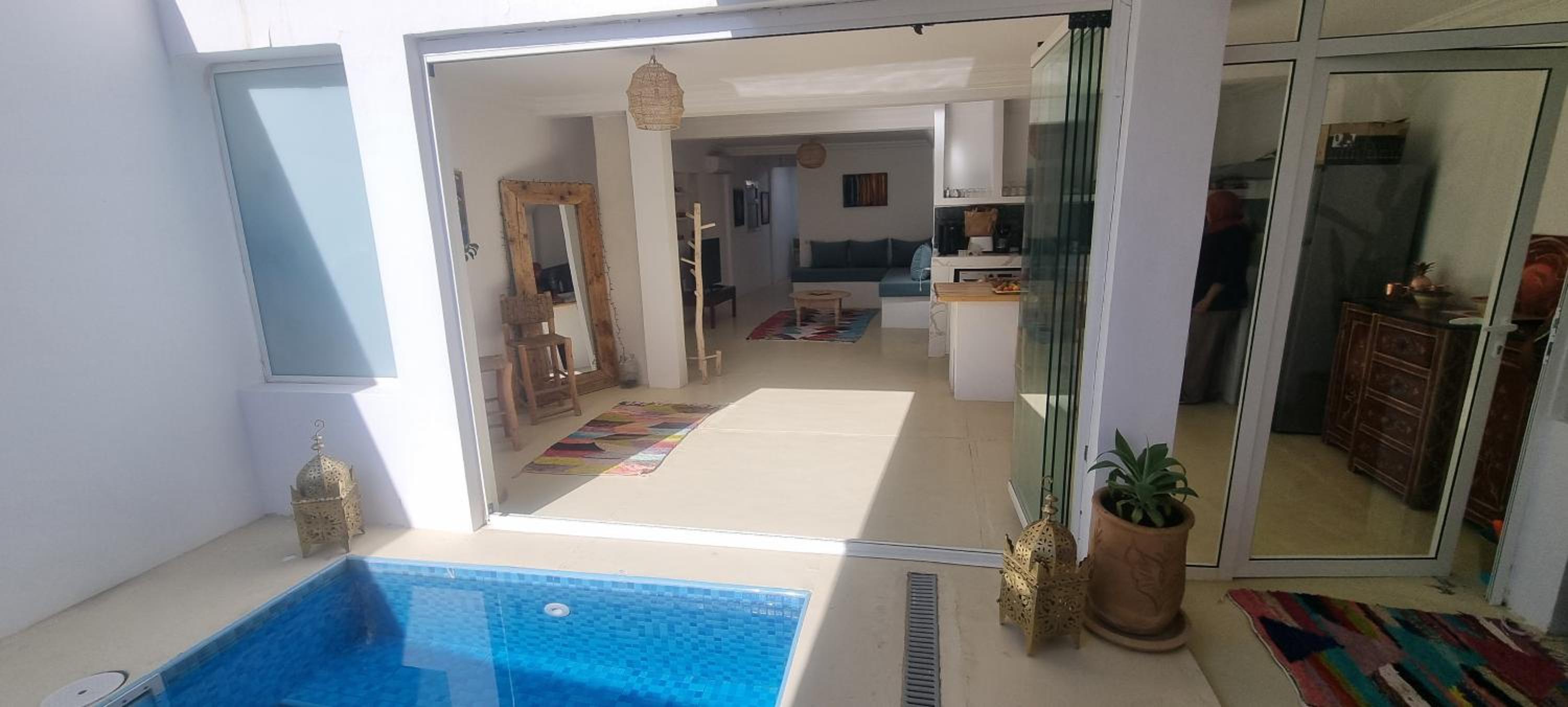 Villa photo 1
