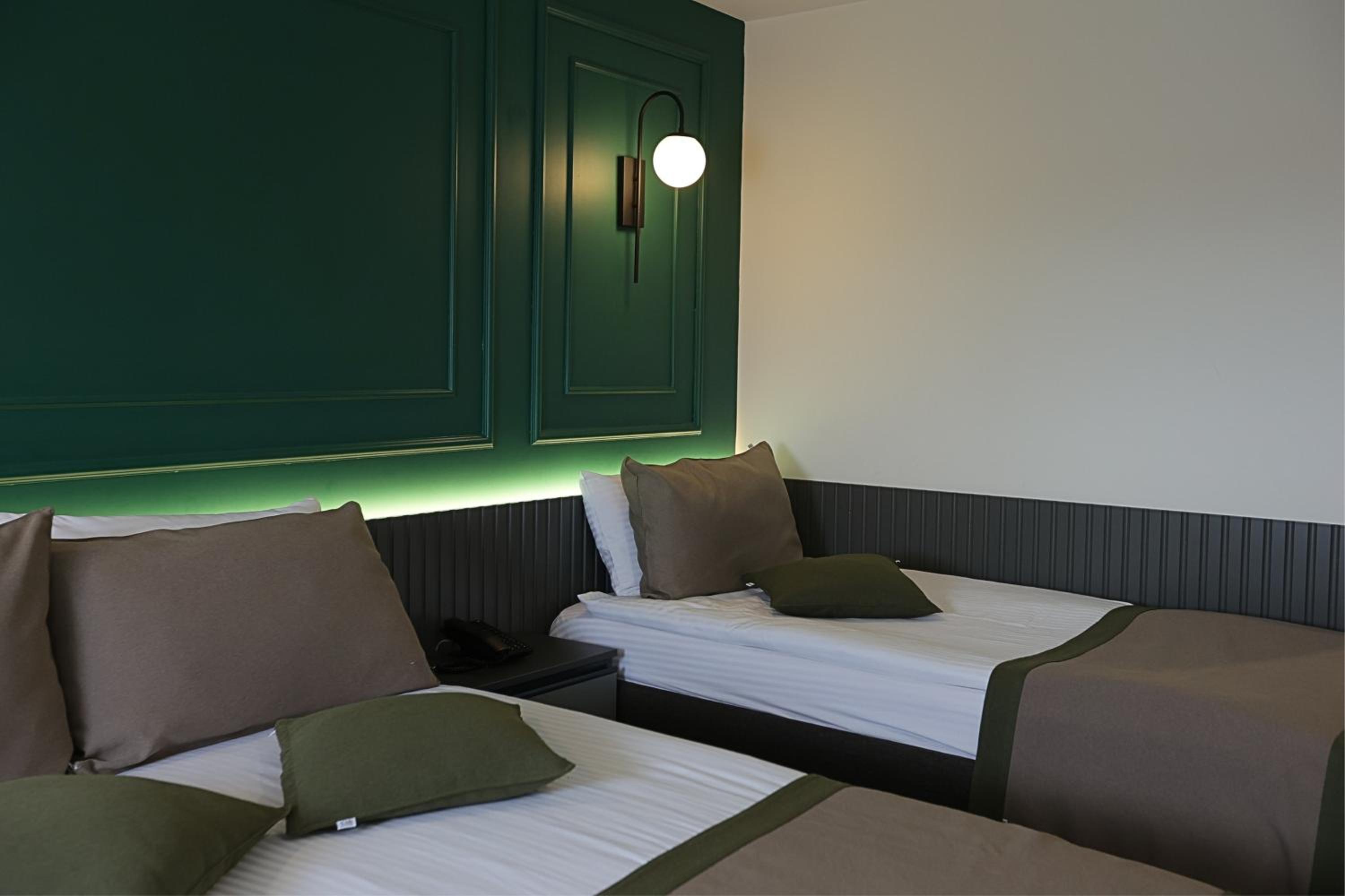Standard Triple Room photo 2