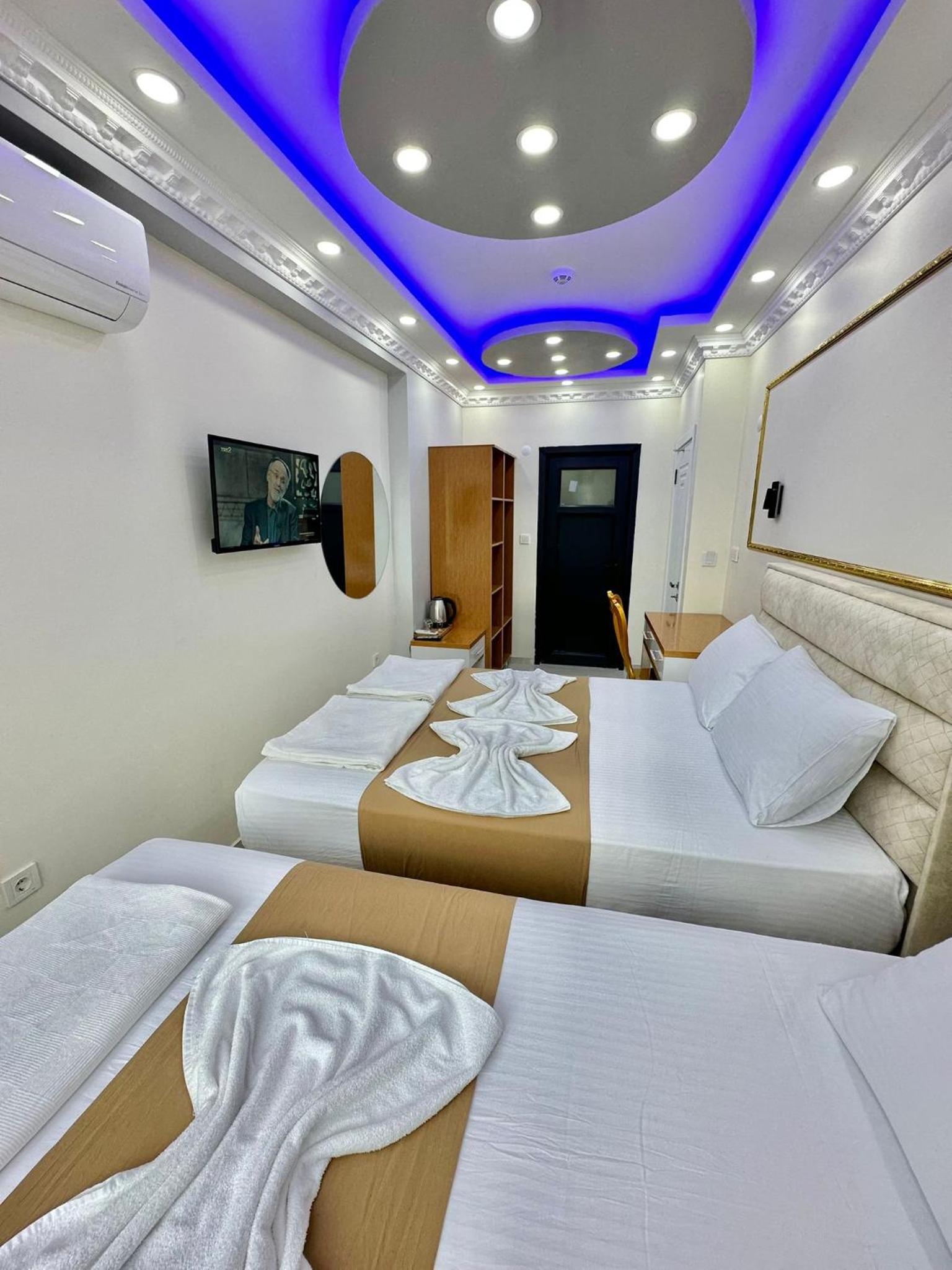 Triple Room with Garden View