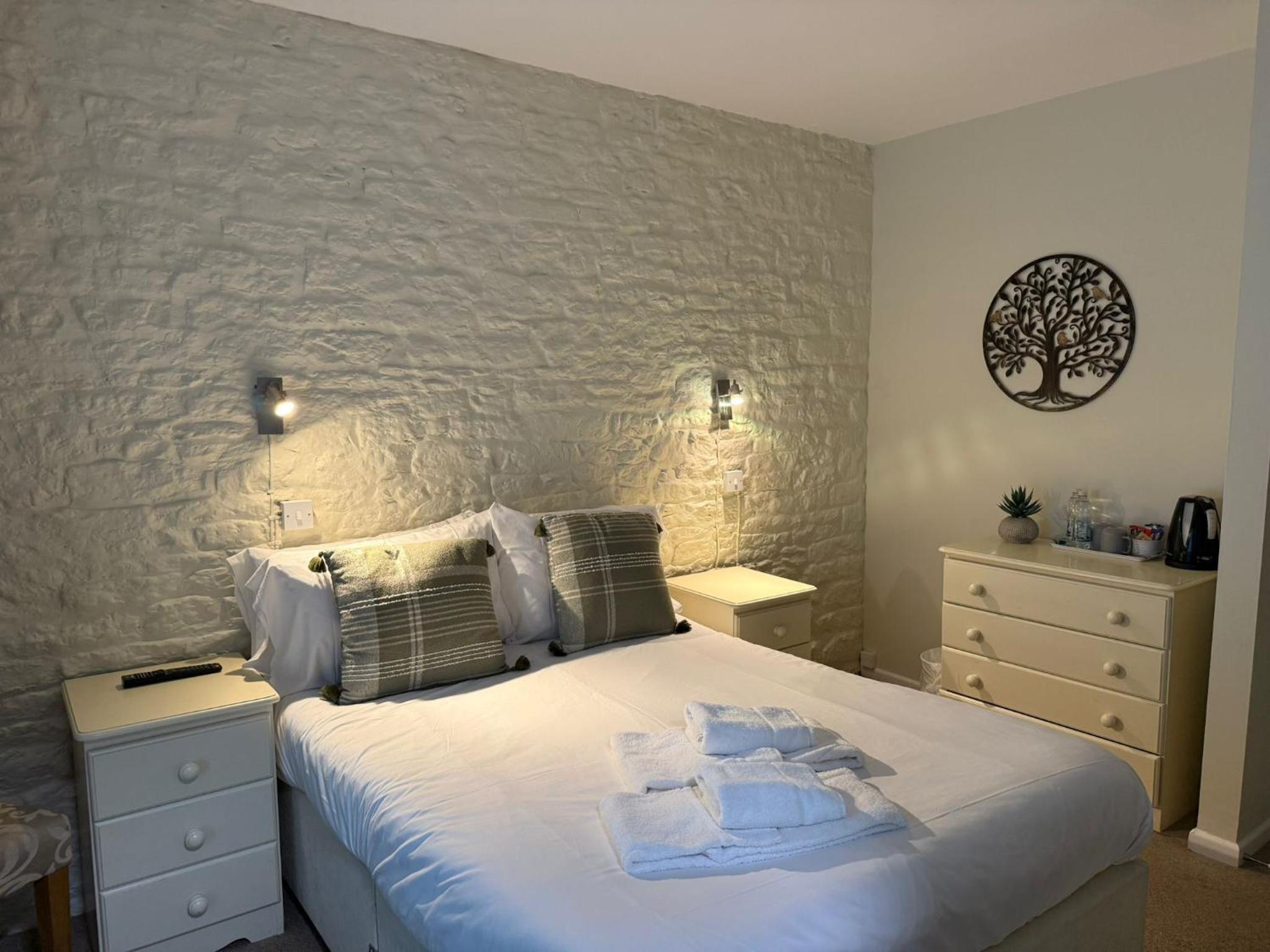 Standard Double Room photo 3