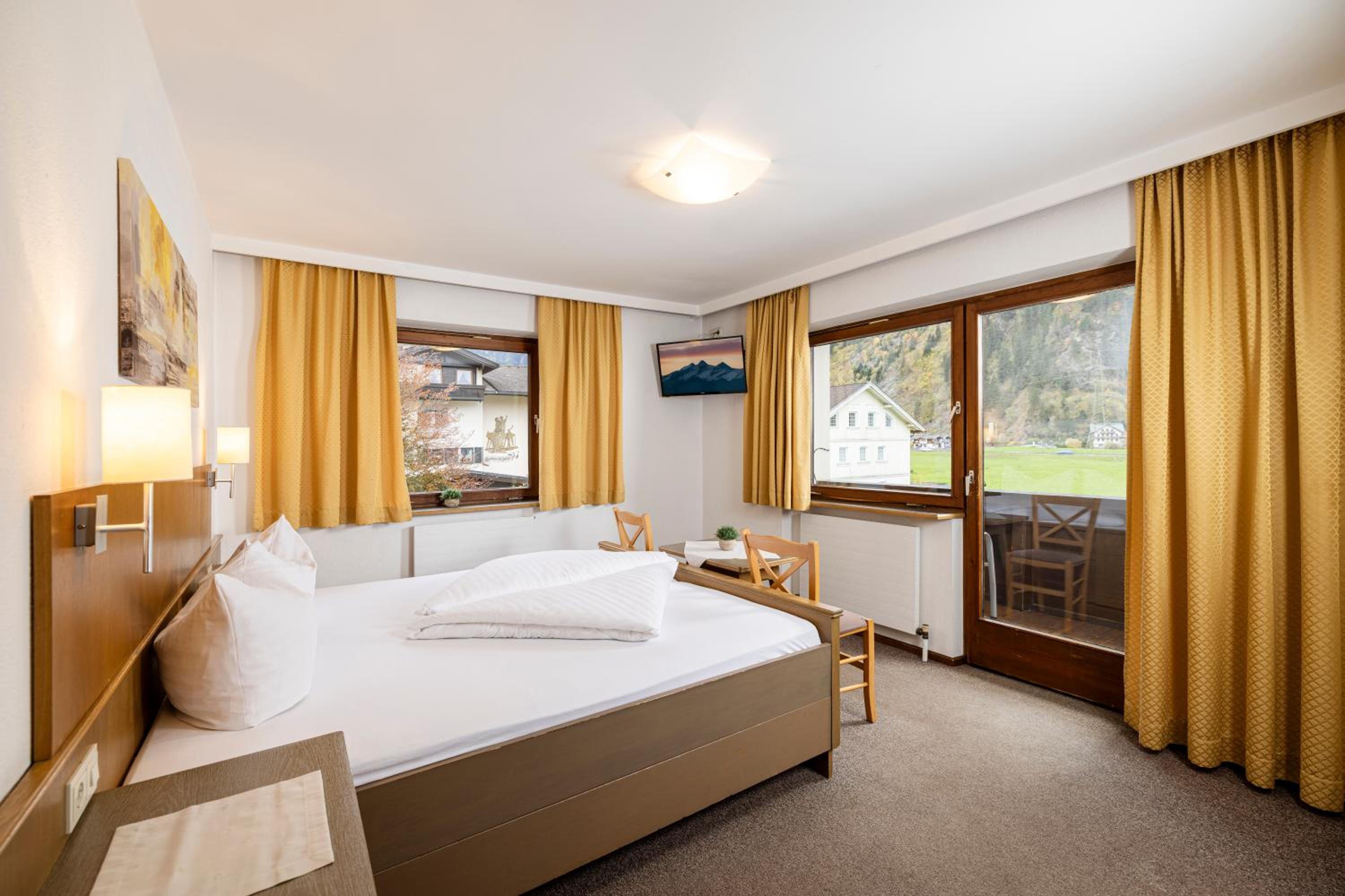 Double Room with Garden View