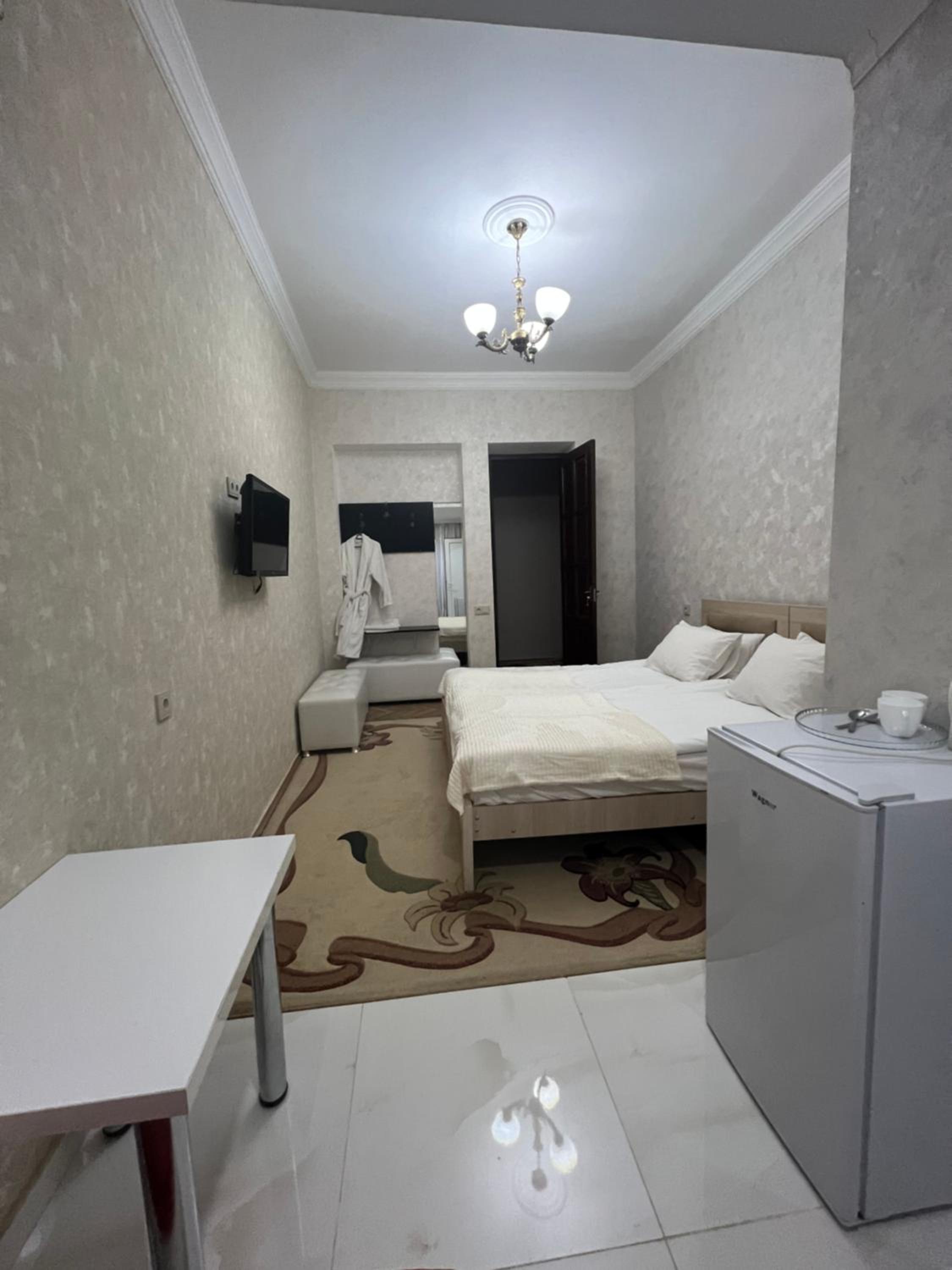 Deluxe Double or Twin Room with Mountain View photo 3