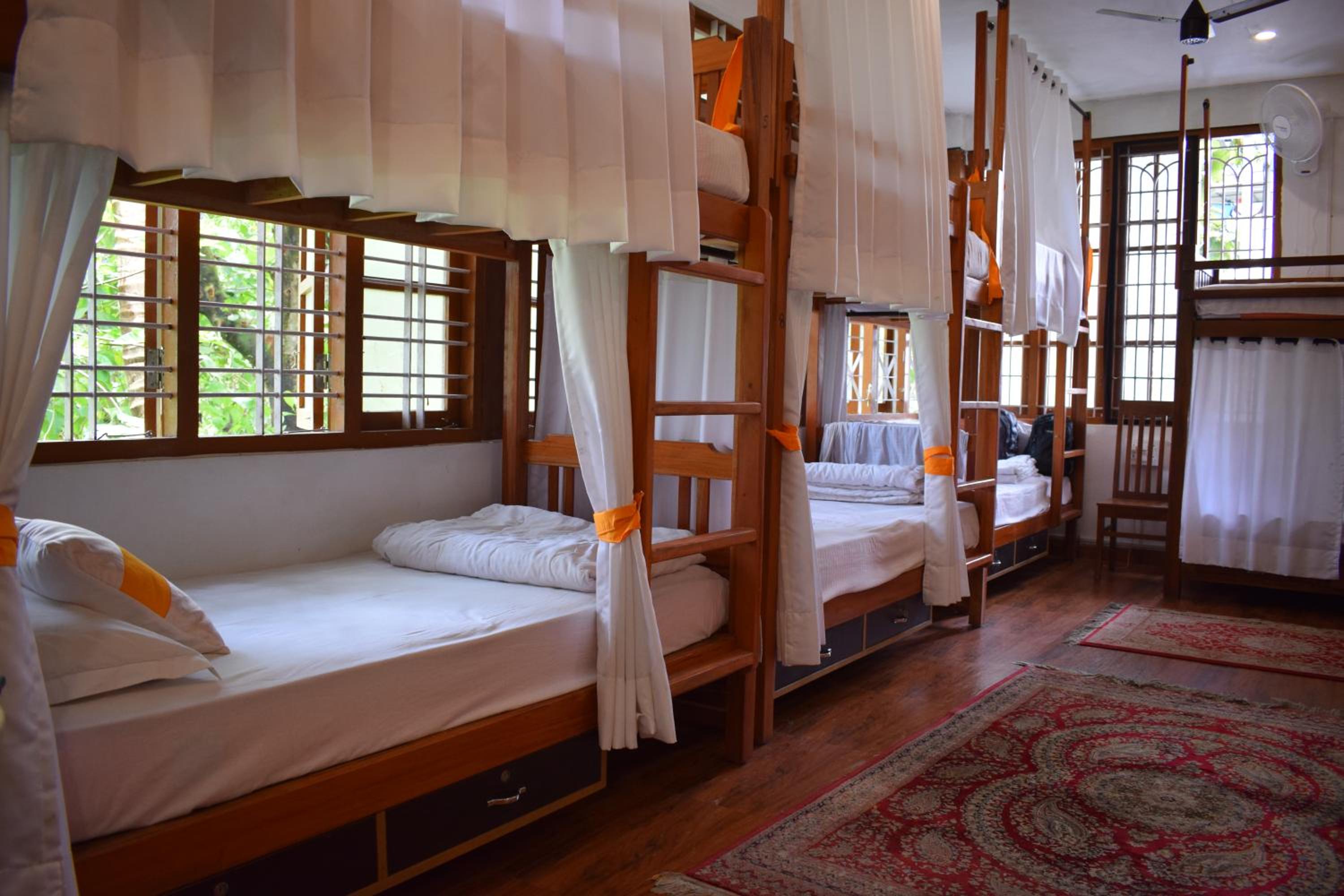 Mixed Dormitory Room photo 2