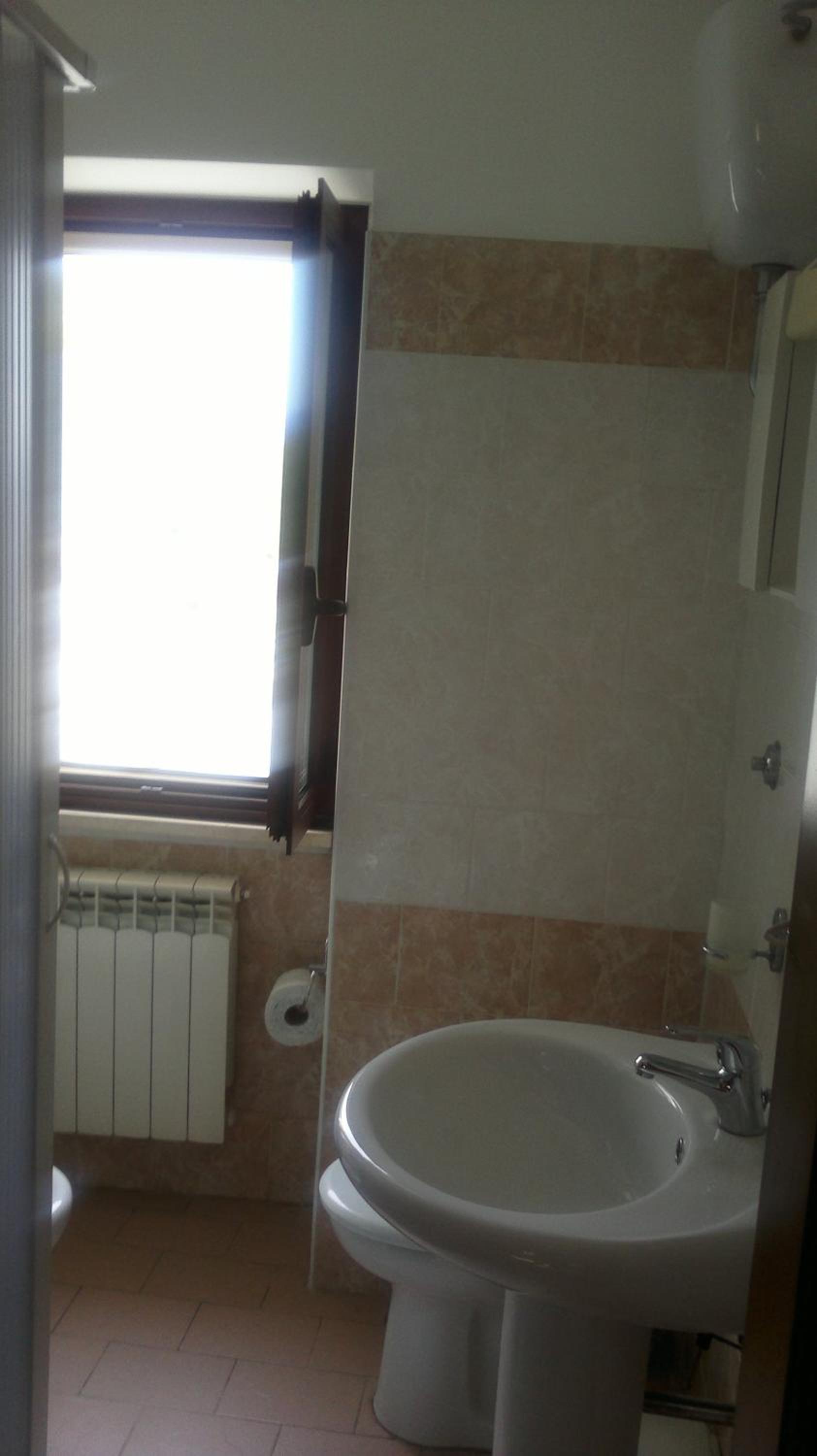Quadruple Room - Photo 18