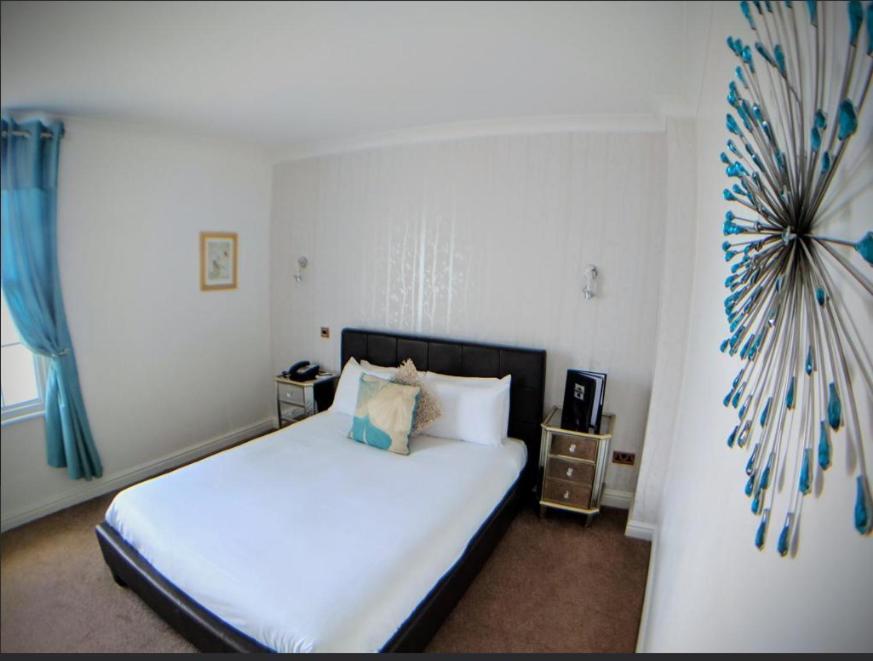 King Suite photo 2